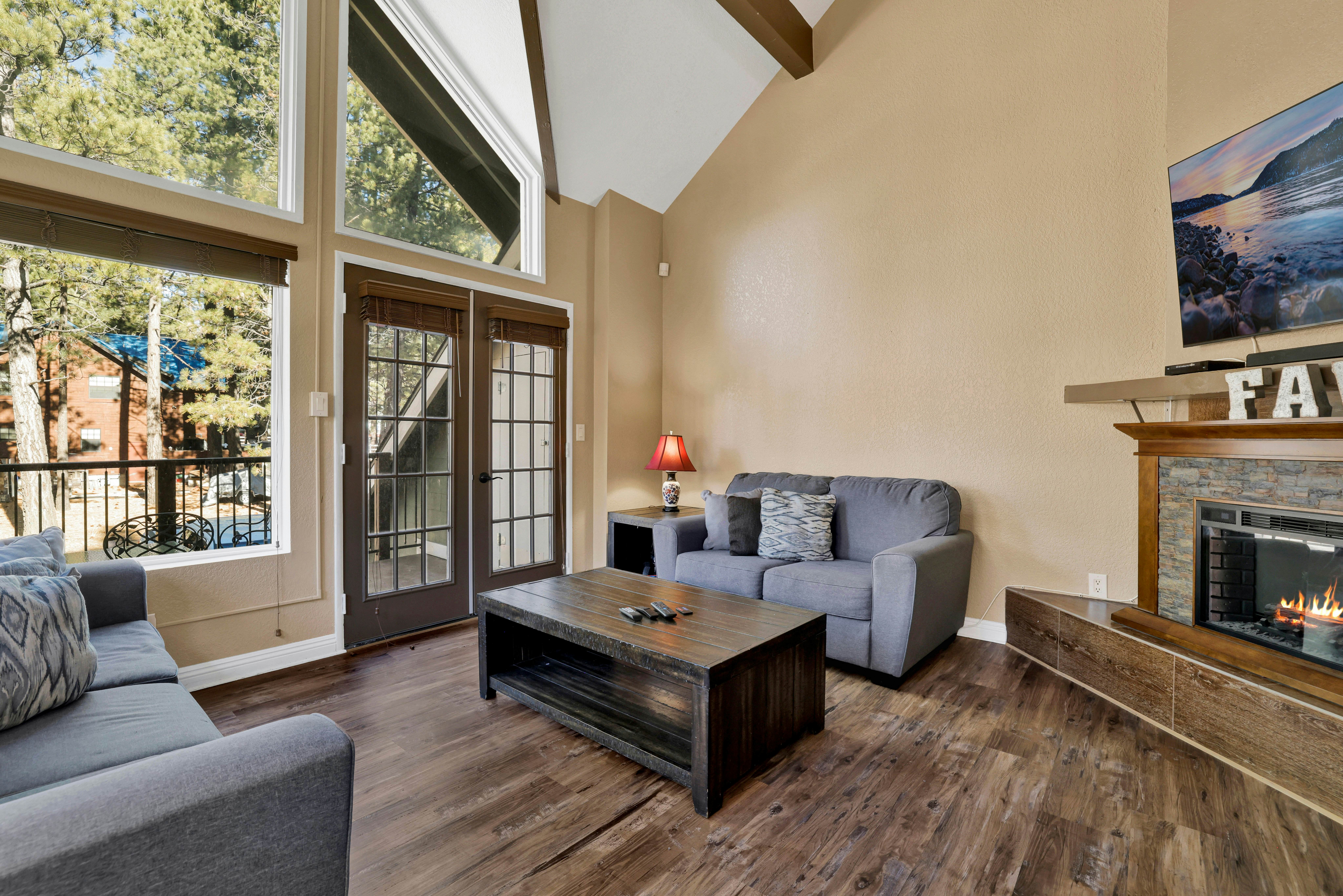 1826-Fawnskin Chalet