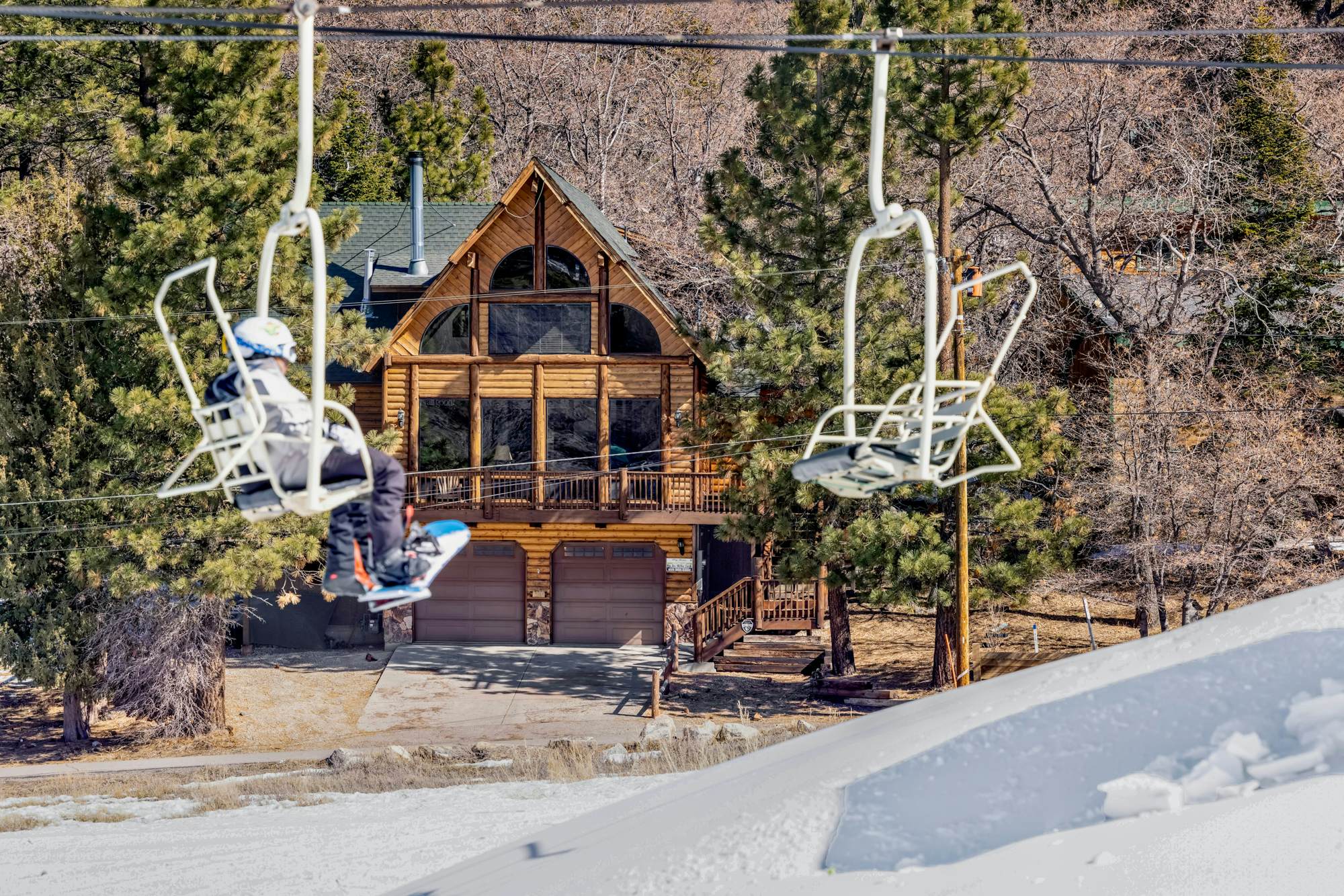 1842-Black Diamond Chalet