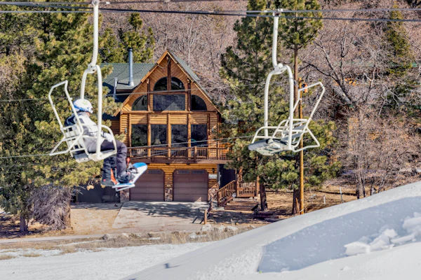 Black Diamond Chalet Big Bear- Hot Tub- Games- Ski Lift Retreat