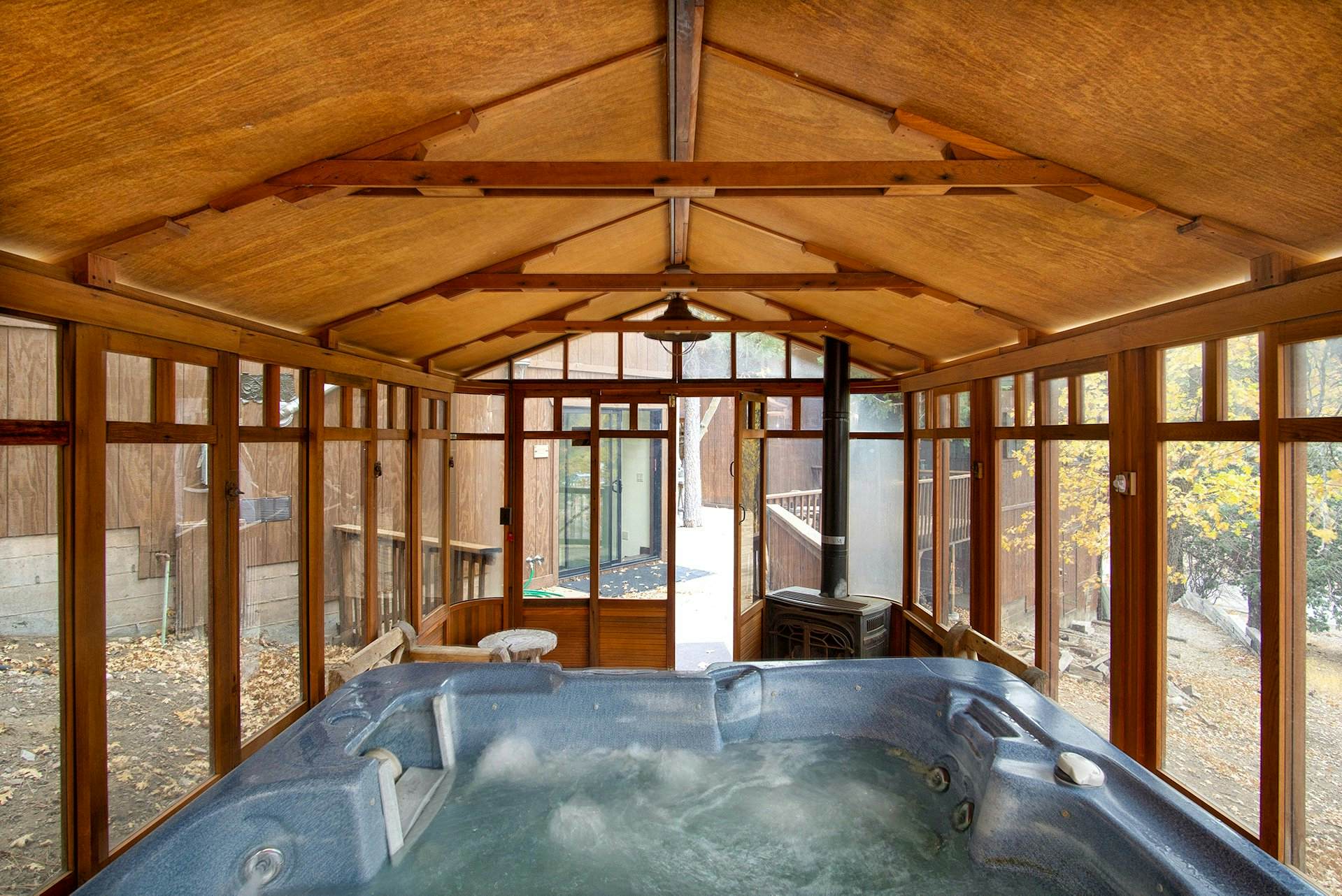 1842-Black Diamond Chalet