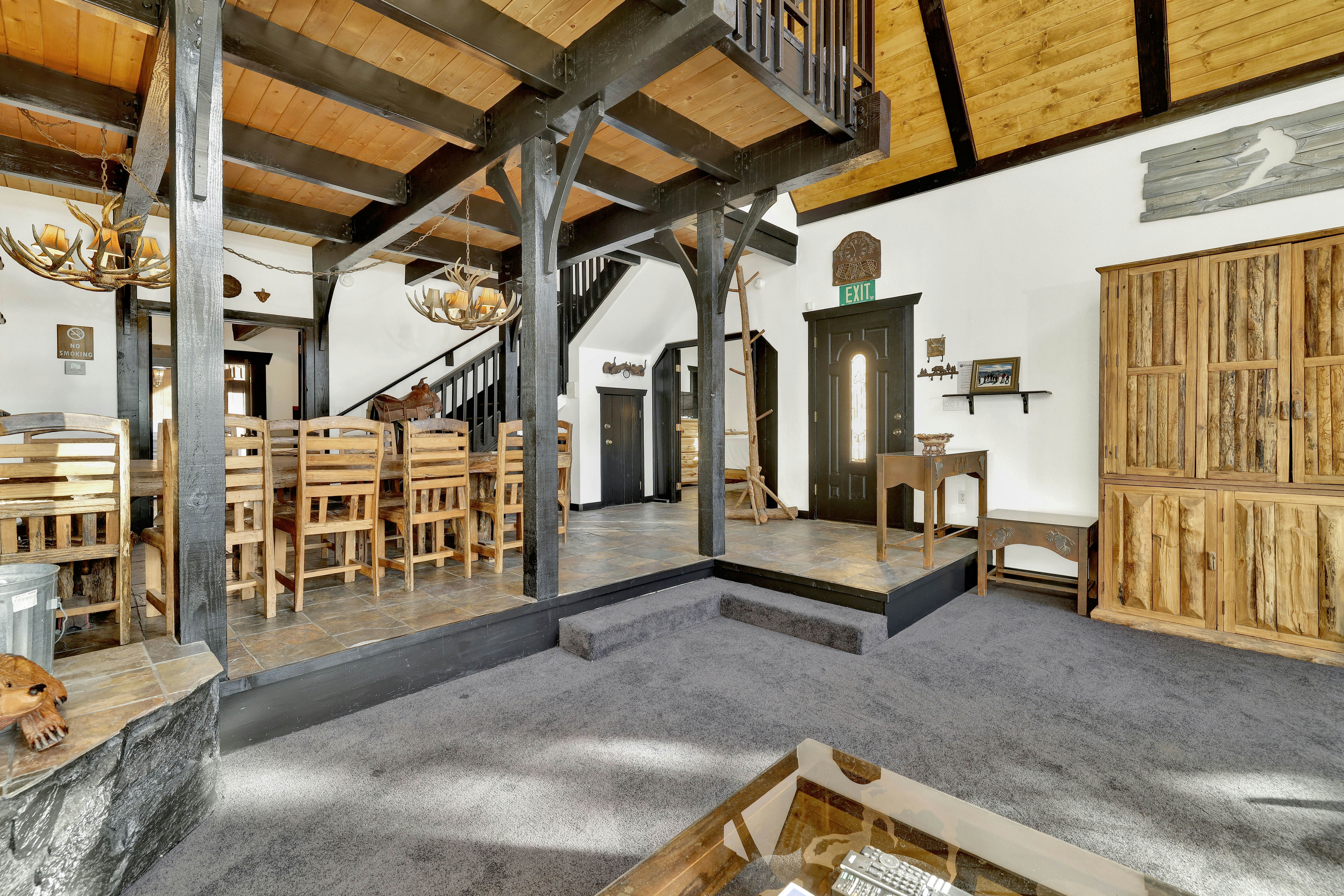 1842-Black Diamond Chalet