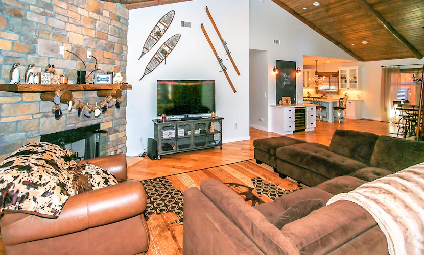 Experience Relaxing Alpine Chalet at Big Bear Lake