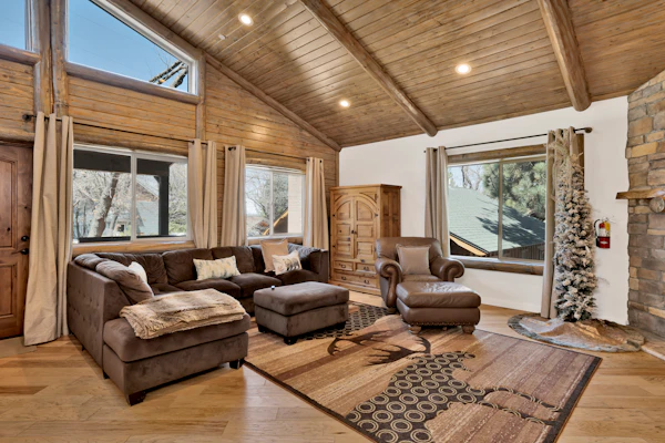Experience Relaxing Alpine Chalet at Big Bear Lake