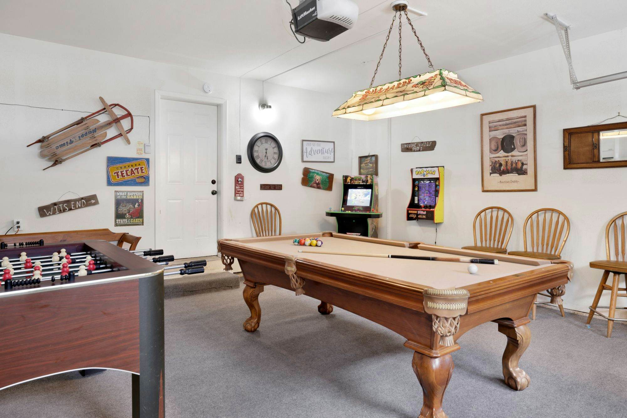 1874-Kit Kat's Hideaway