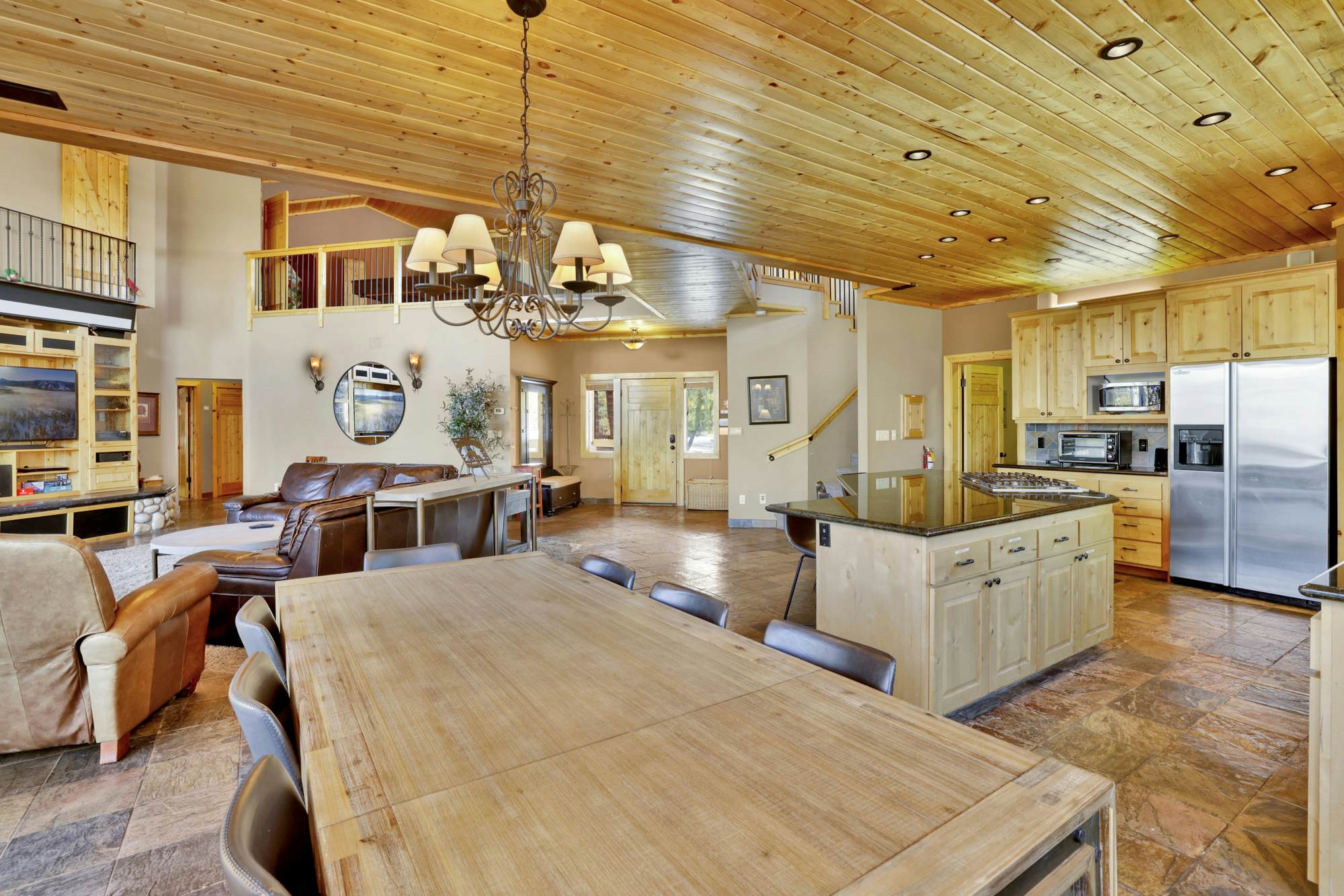 1884 - Grand Forest Lodge