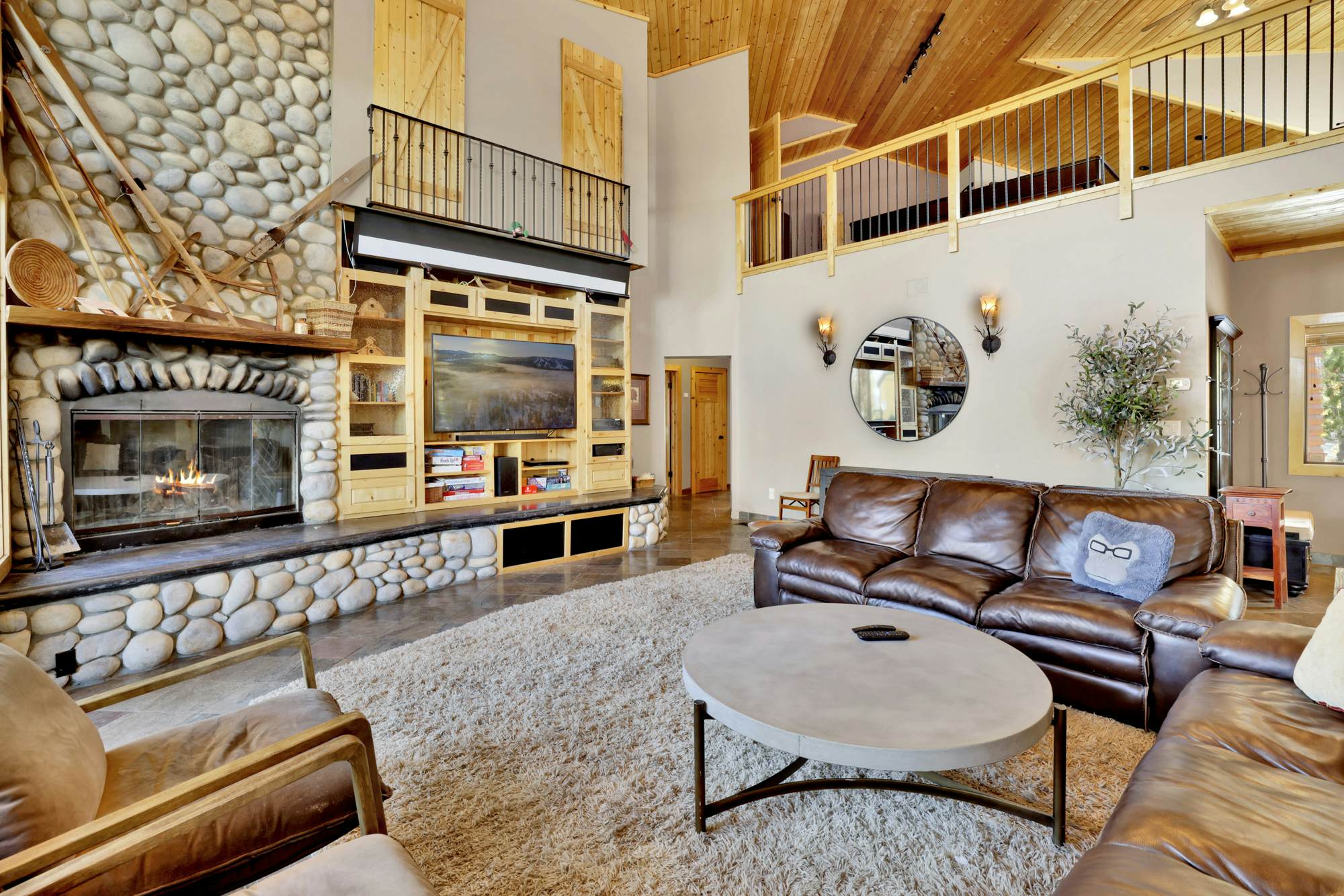 1884 - Grand Forest Lodge