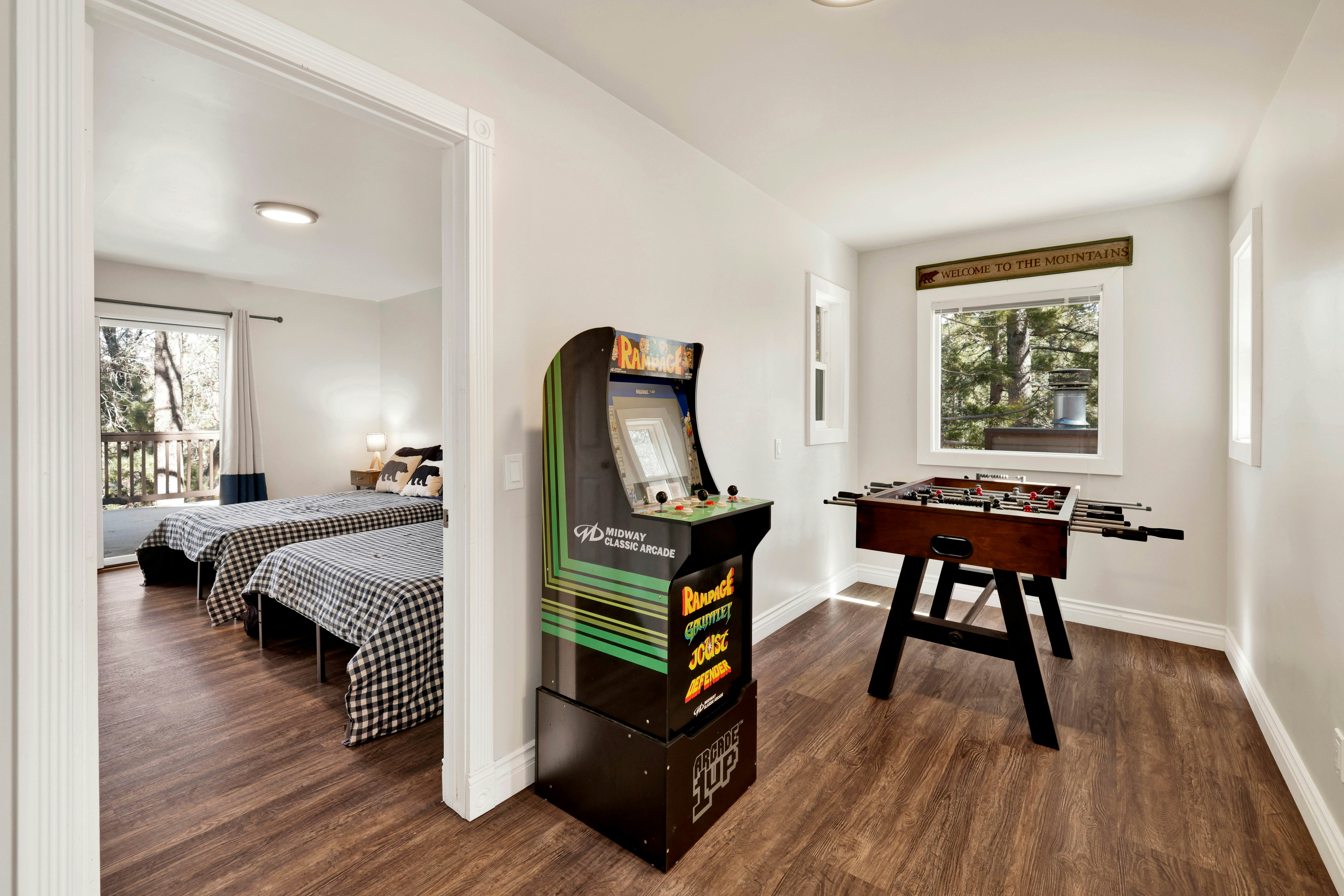 1904-Splash Mountain