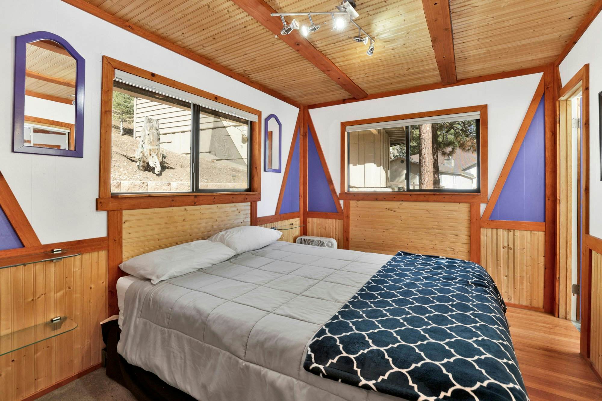 1929-Moonlight Ridge