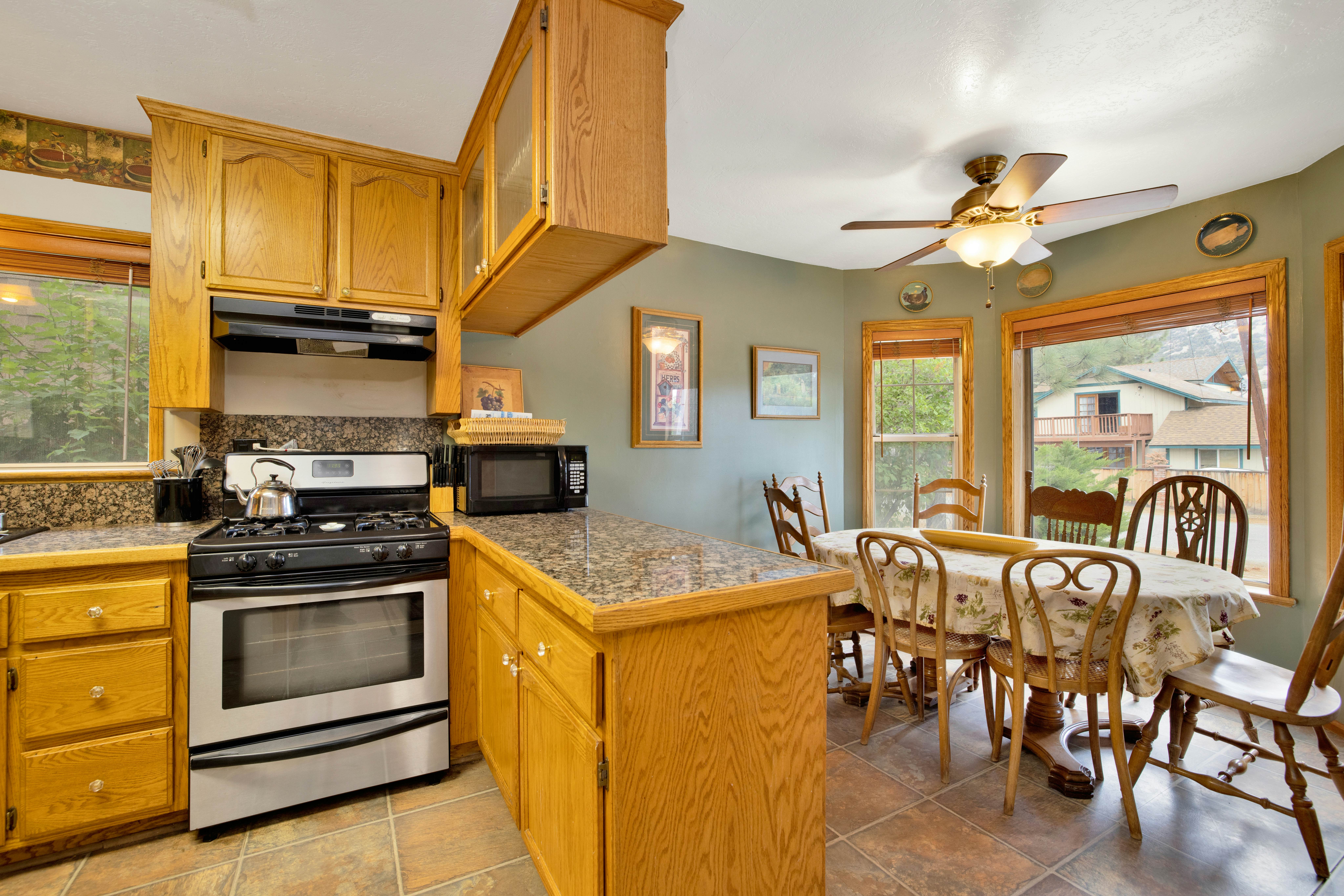 1945 - Idle Hours Inn