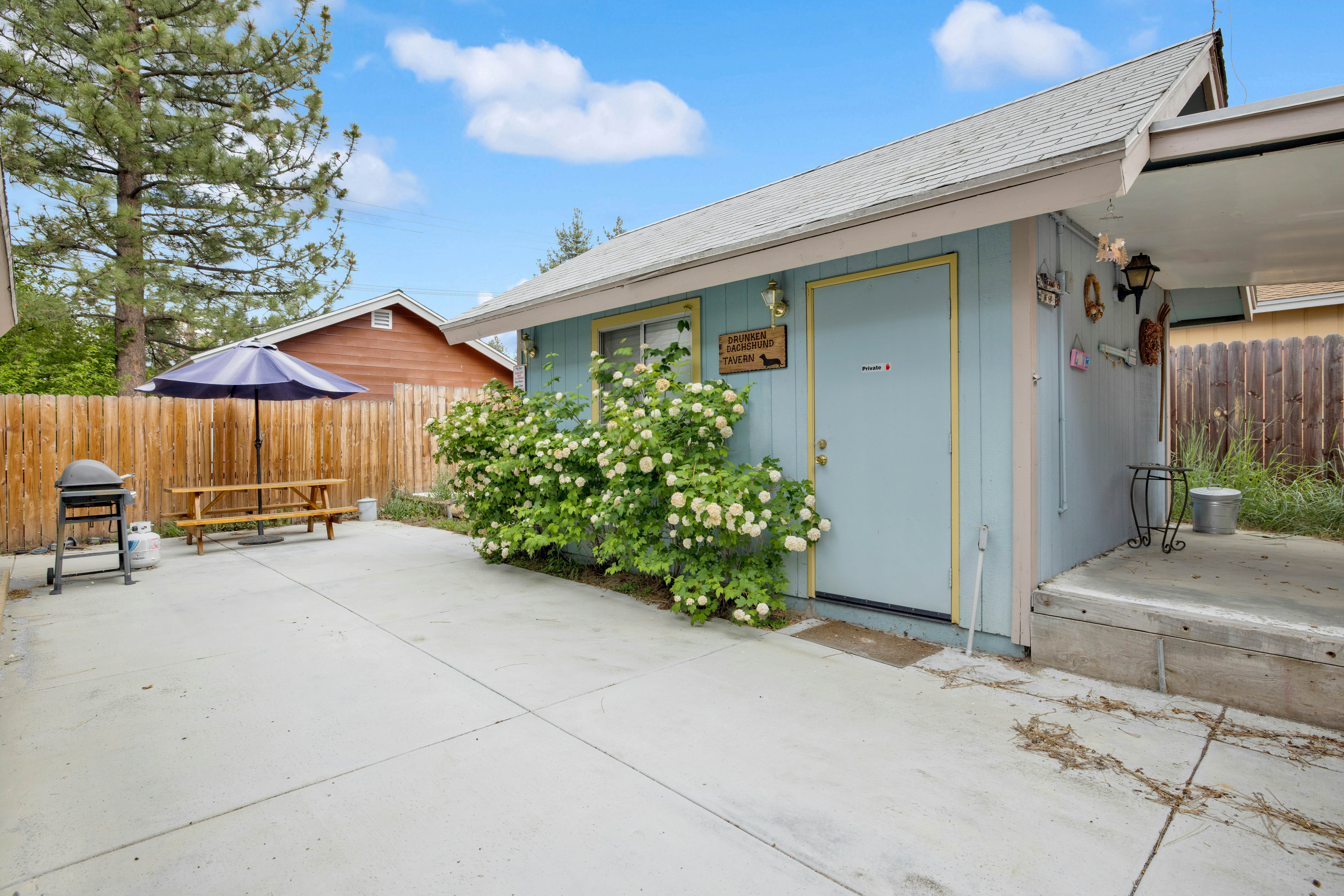 1945 - Idle Hours Inn