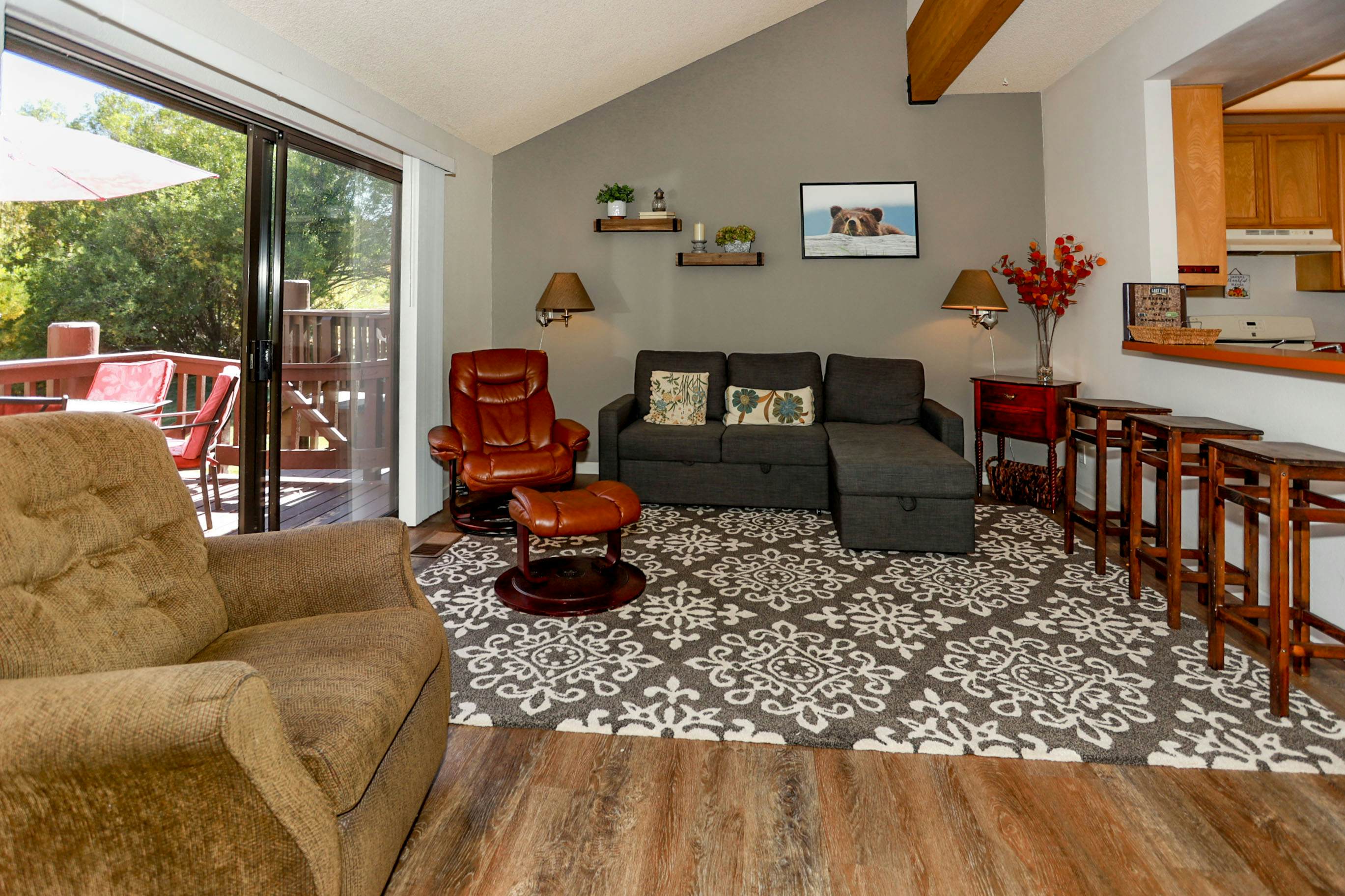 1952-Cienega Getaway