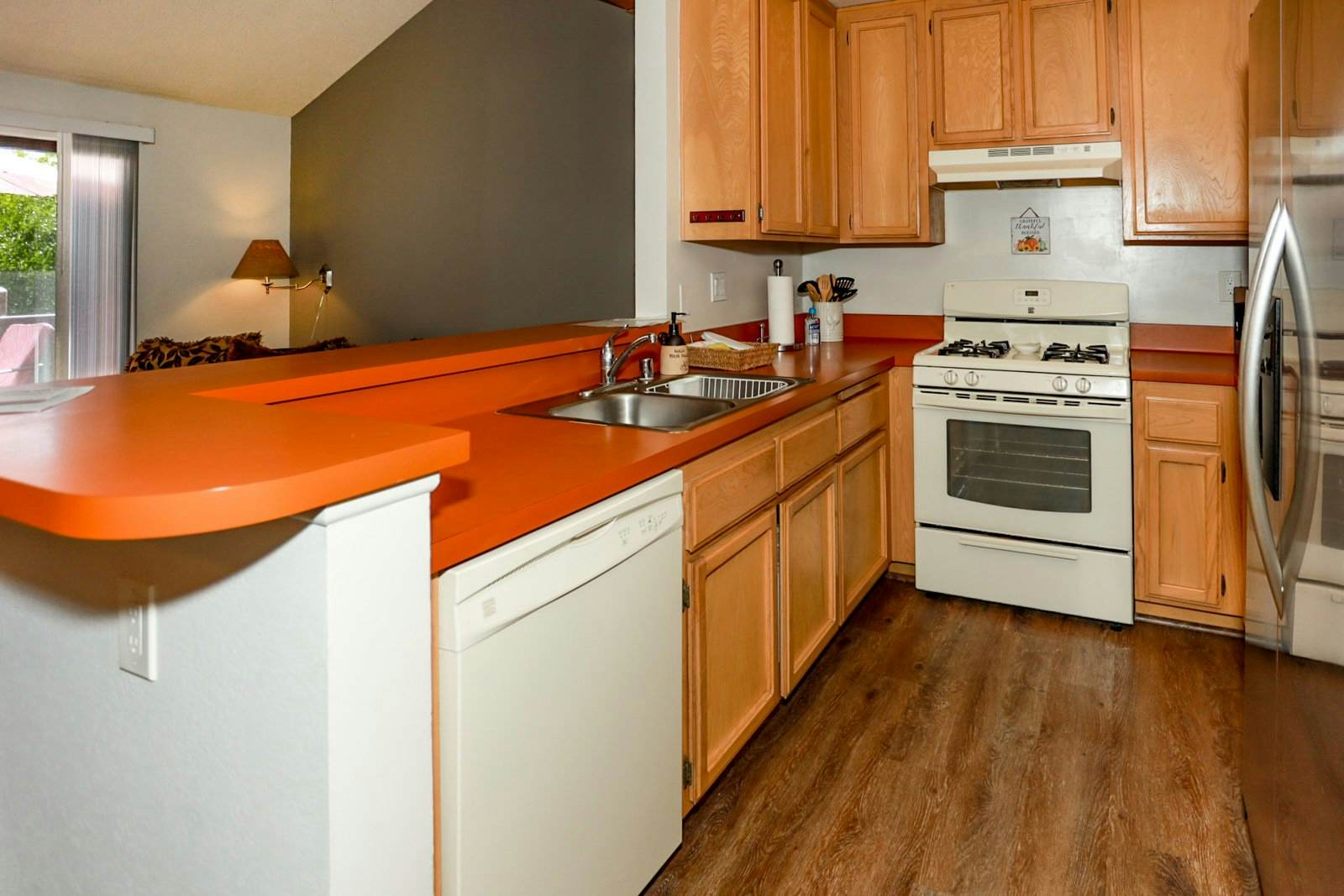 1952-Cienega Getaway