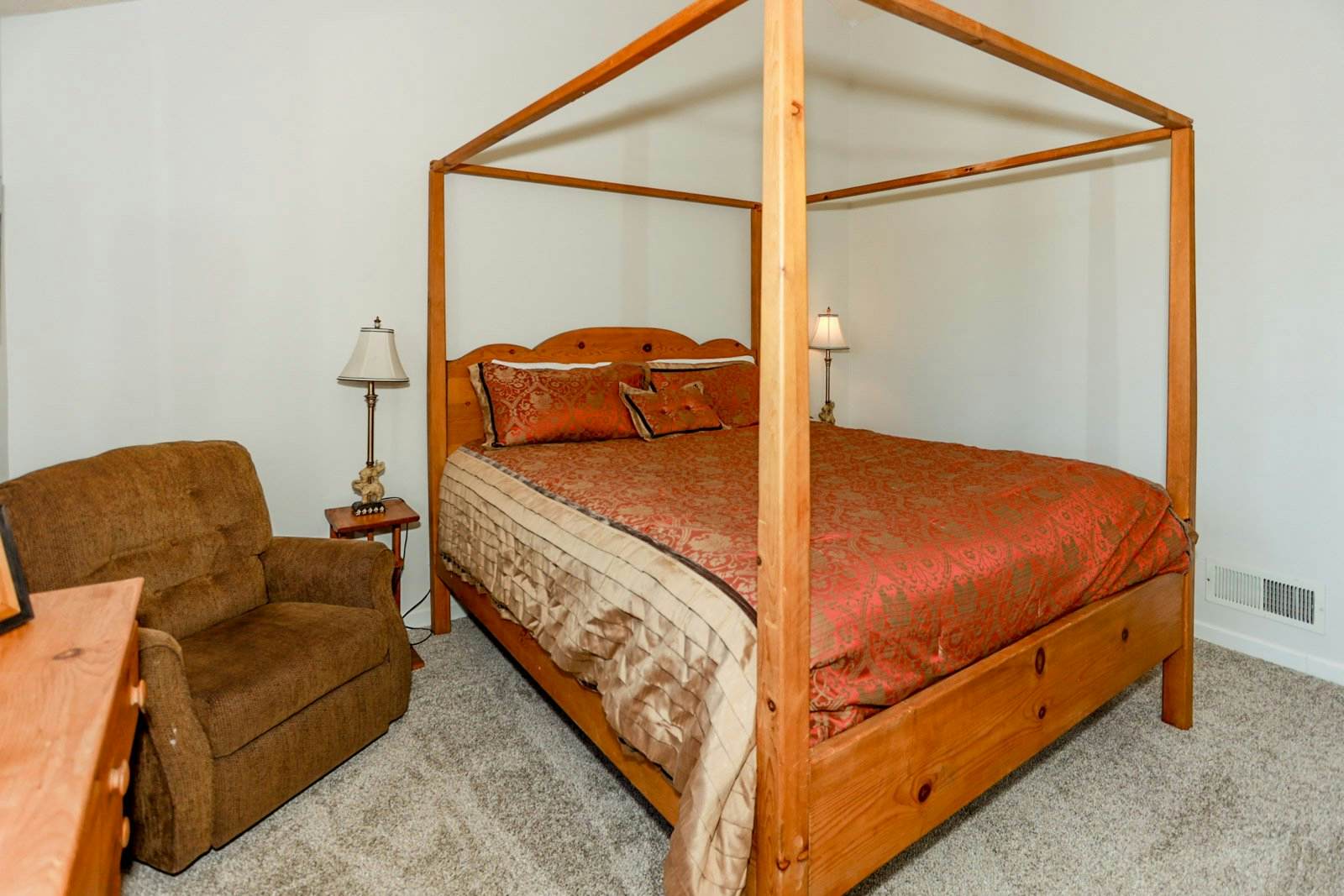 1952-Cienega Getaway