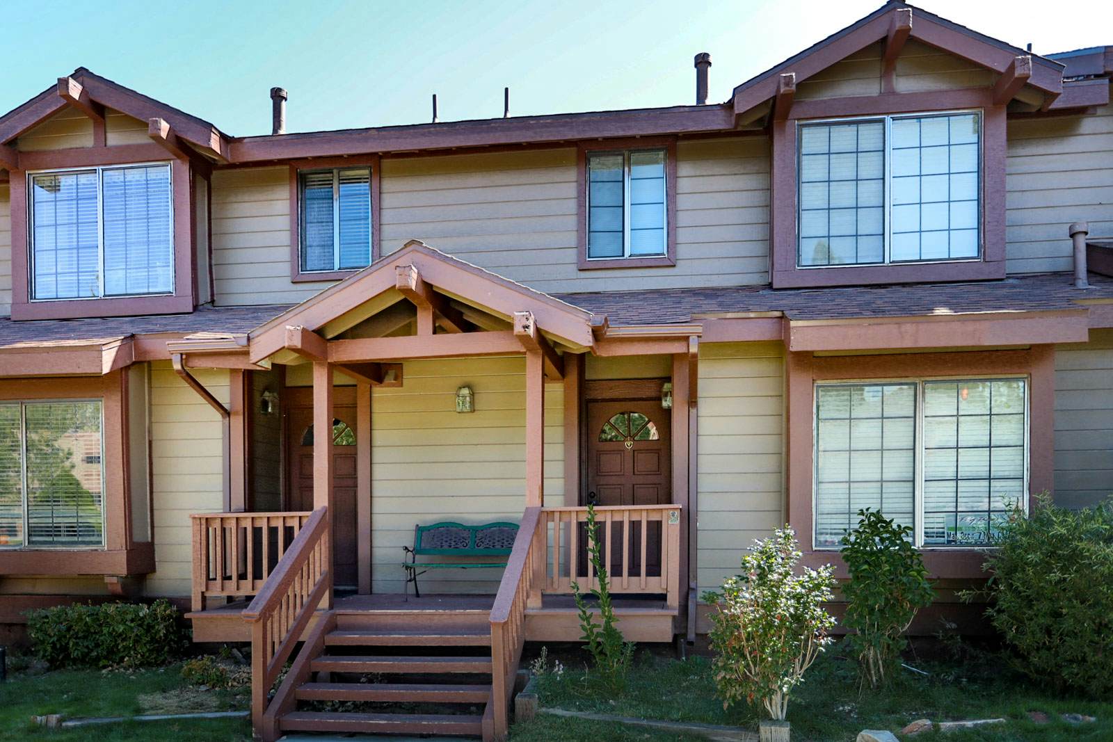 1952-Cienega Getaway