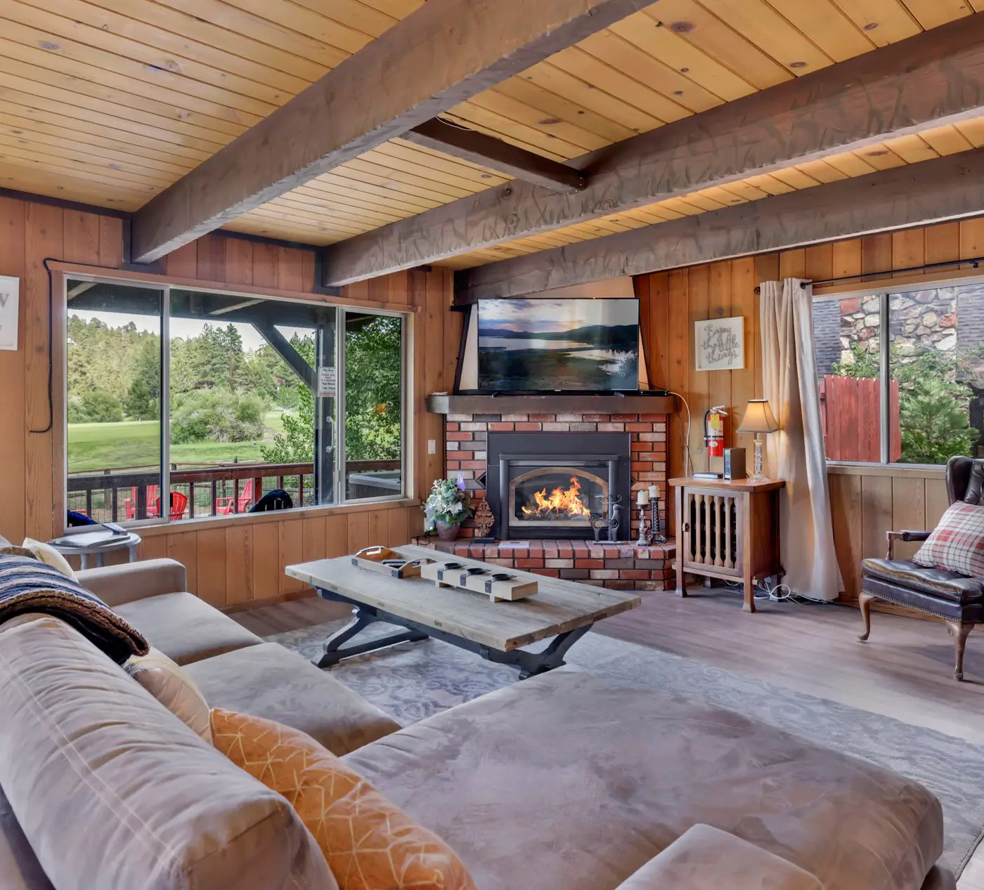 1976-Bear Cabin