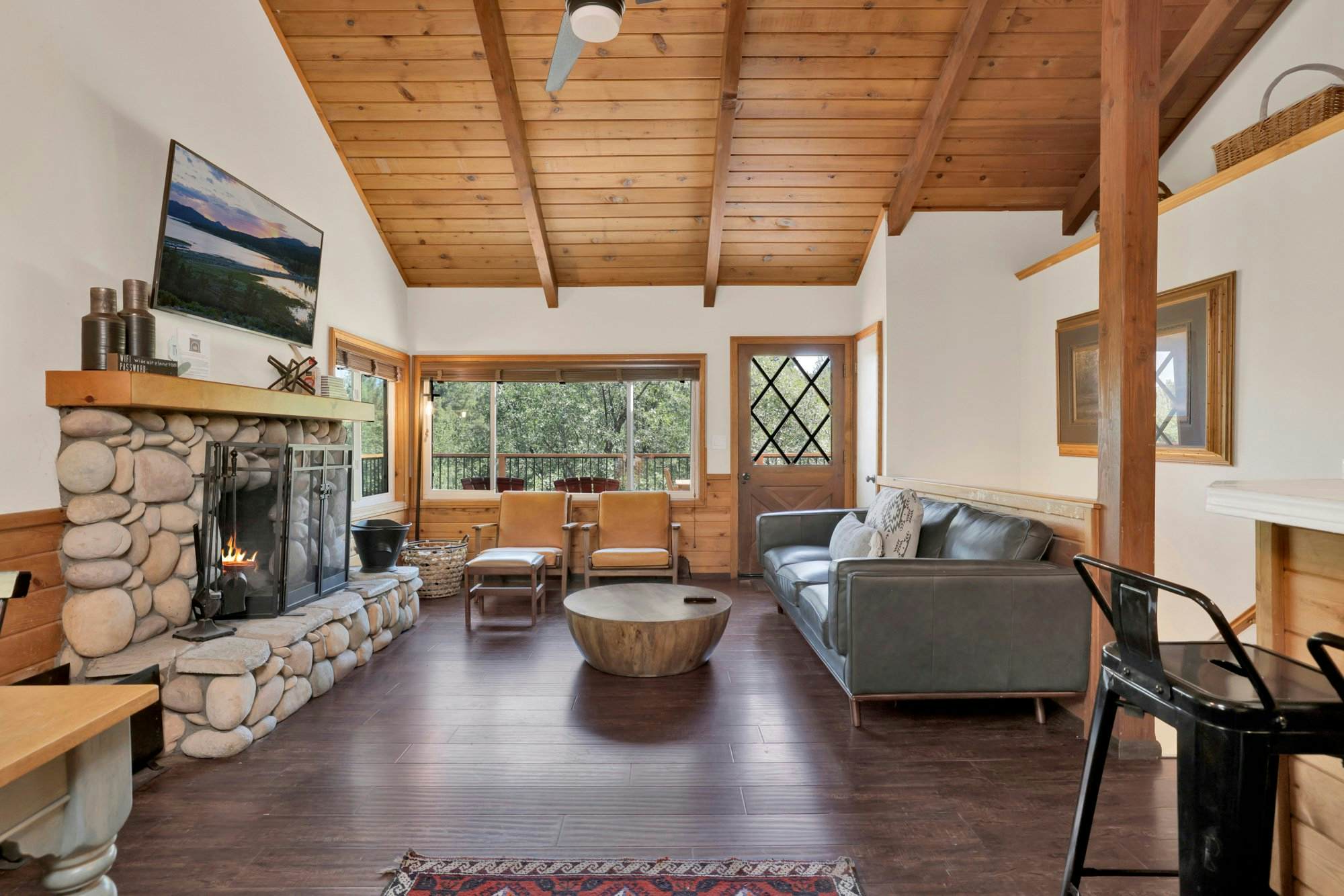 1977- Black Oak Cabin