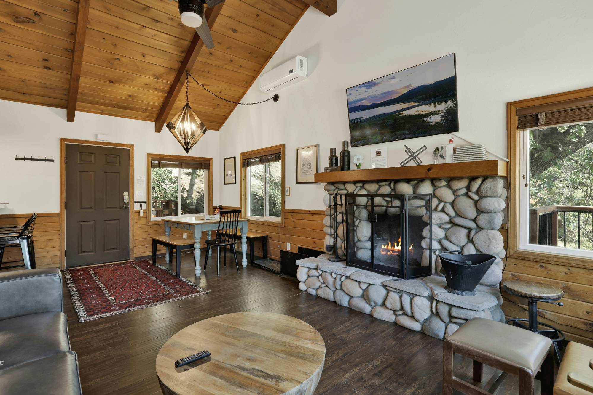 1977- Black Oak Cabin