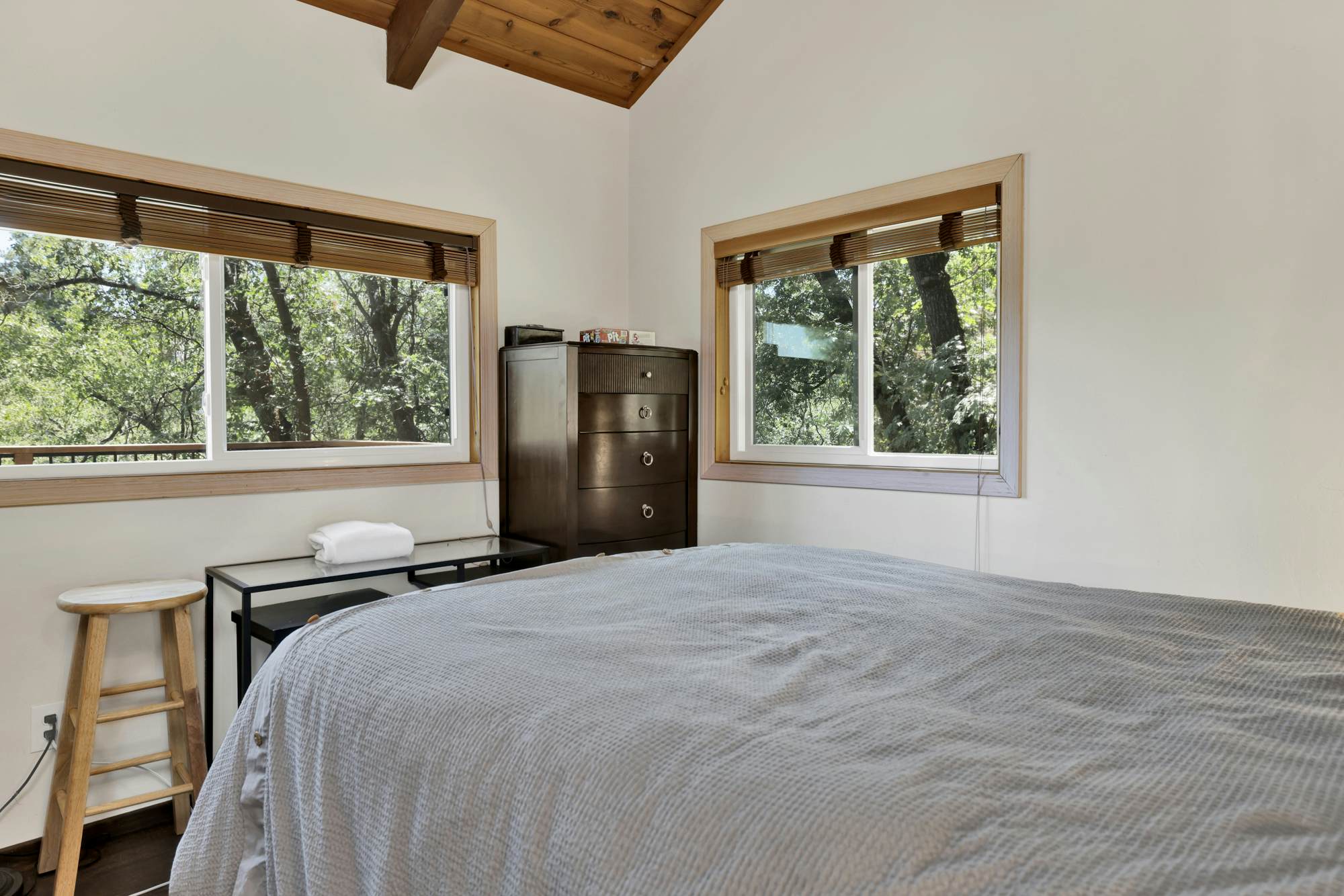 1977- Black Oak Cabin