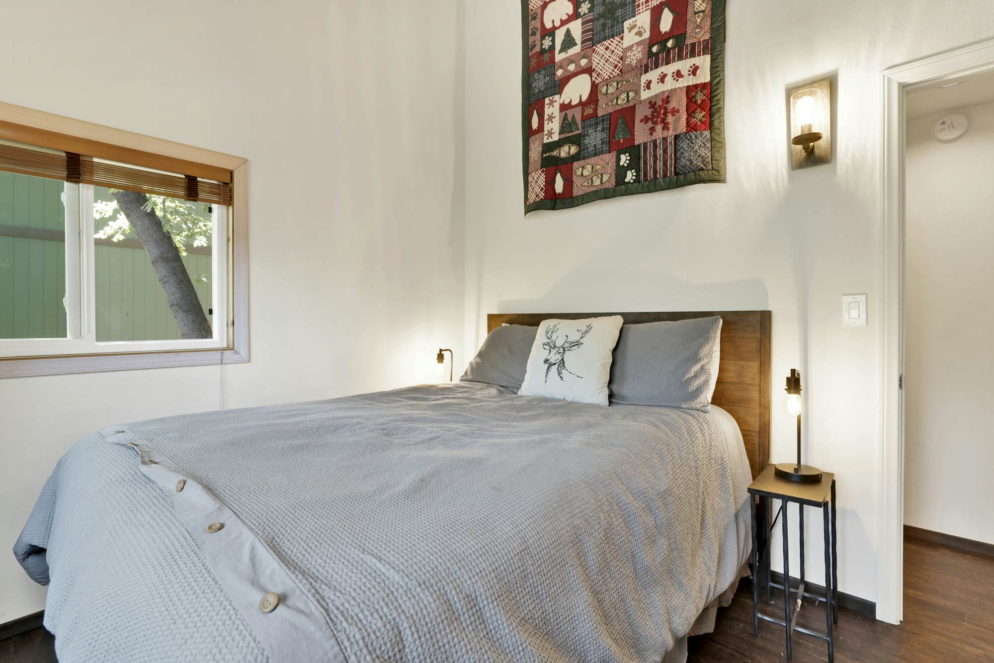 1977- Black Oak Cabin