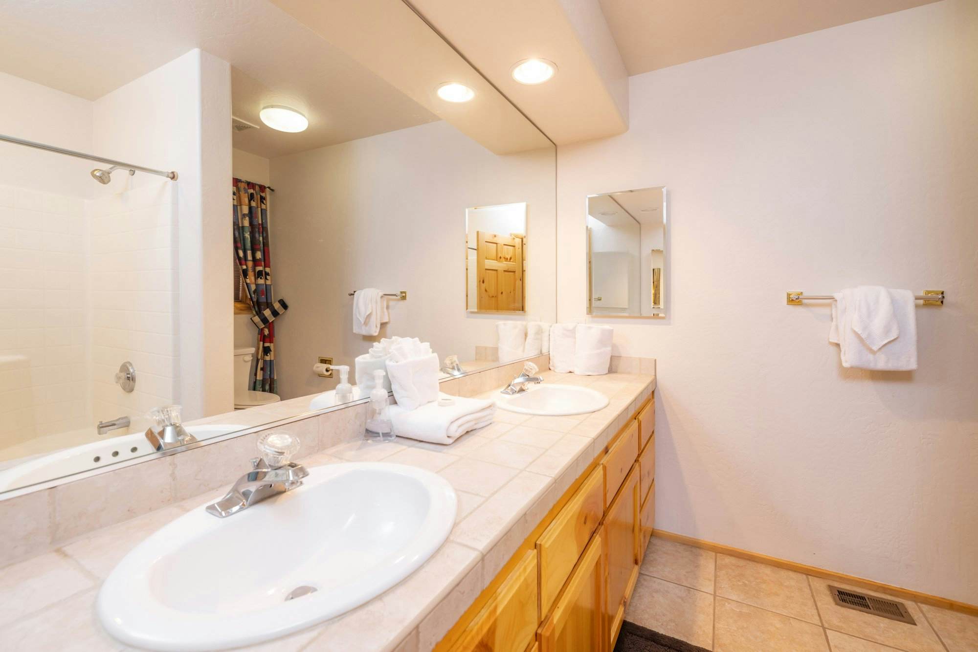 1986-Little Cubs Cabin