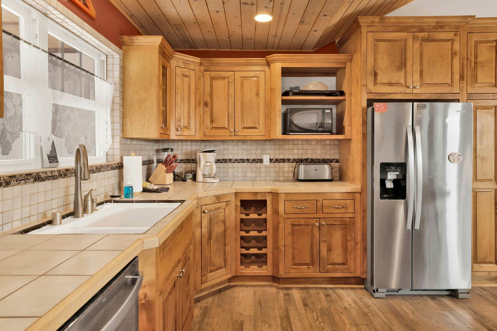 2005- One Hundred Pines Ranch