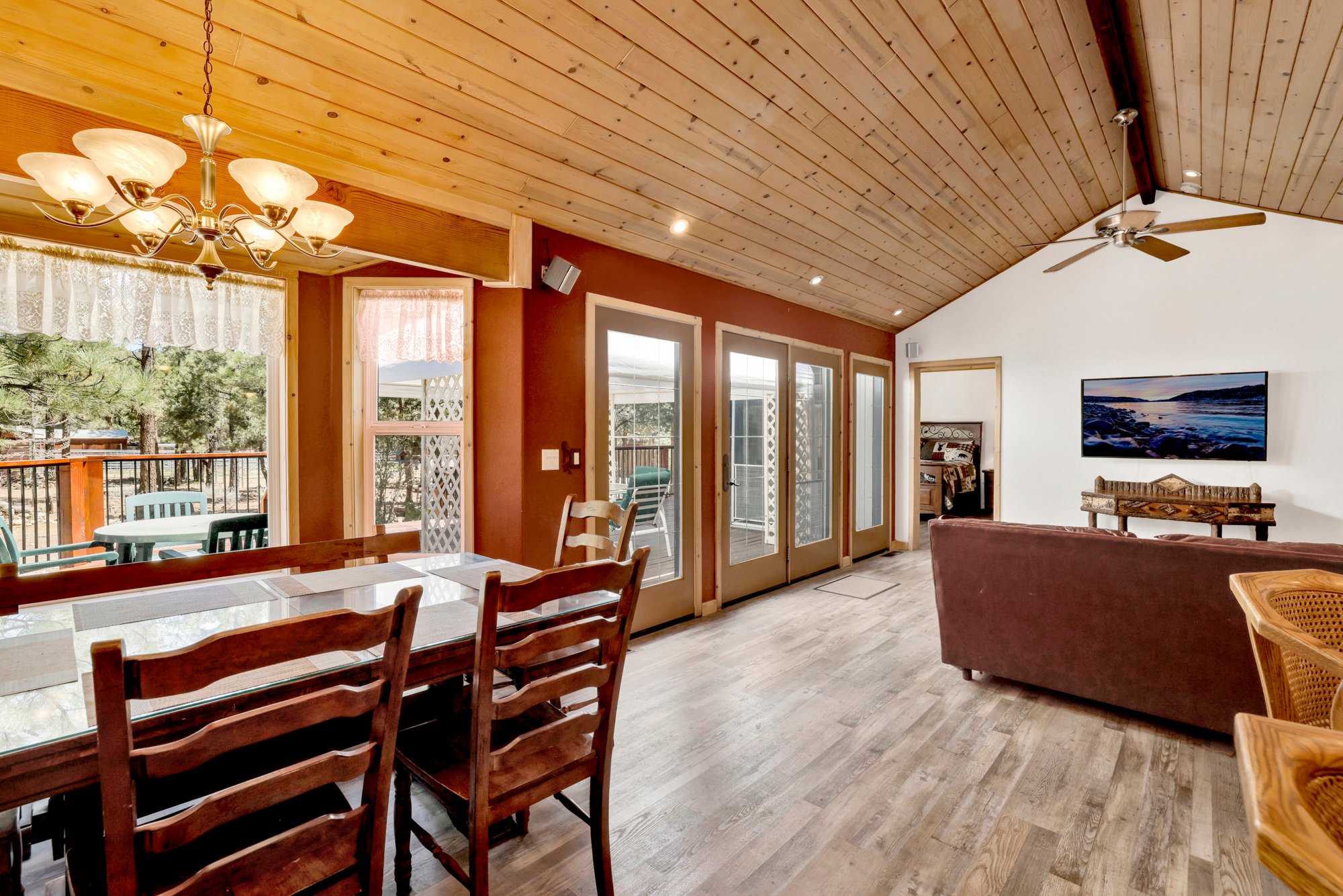 2005- One Hundred Pines Ranch