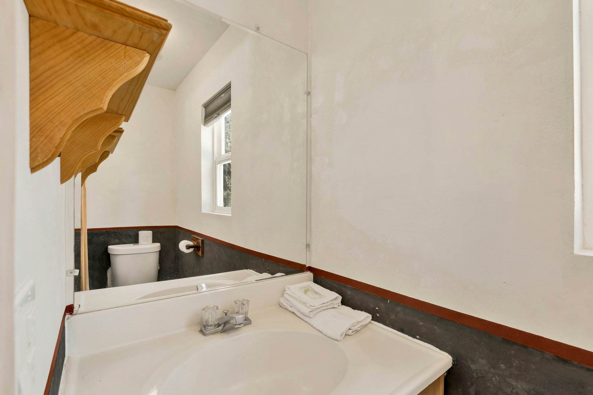 2005- One Hundred Pines Ranch