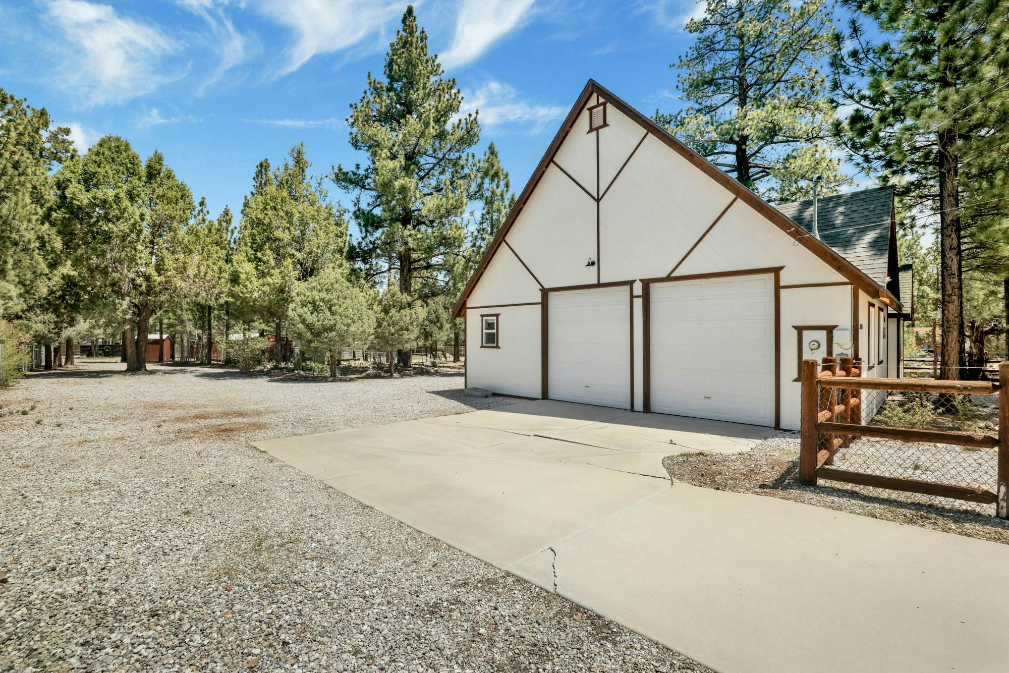 2005- One Hundred Pines Ranch