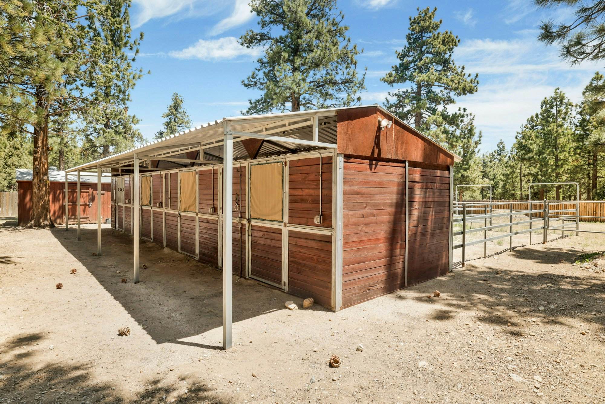 2005- One Hundred Pines Ranch