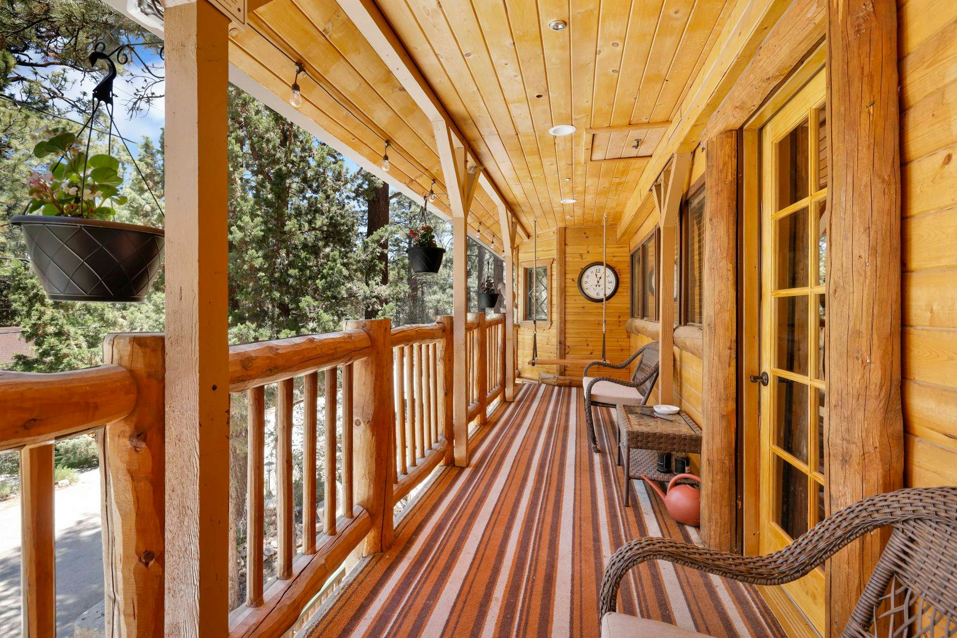 2031-The Big Bear Fox Lodge