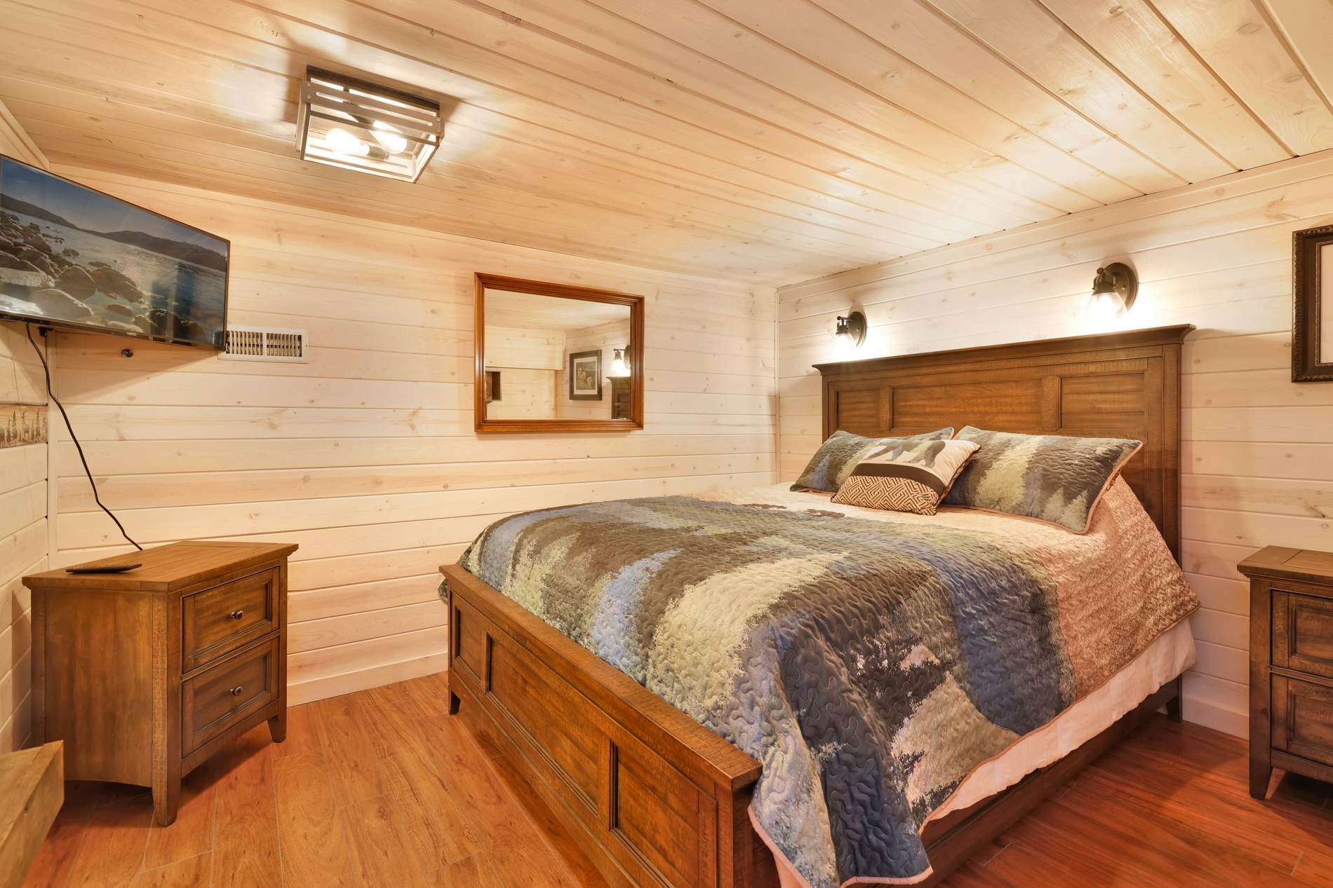 2031-The Big Bear Fox Lodge