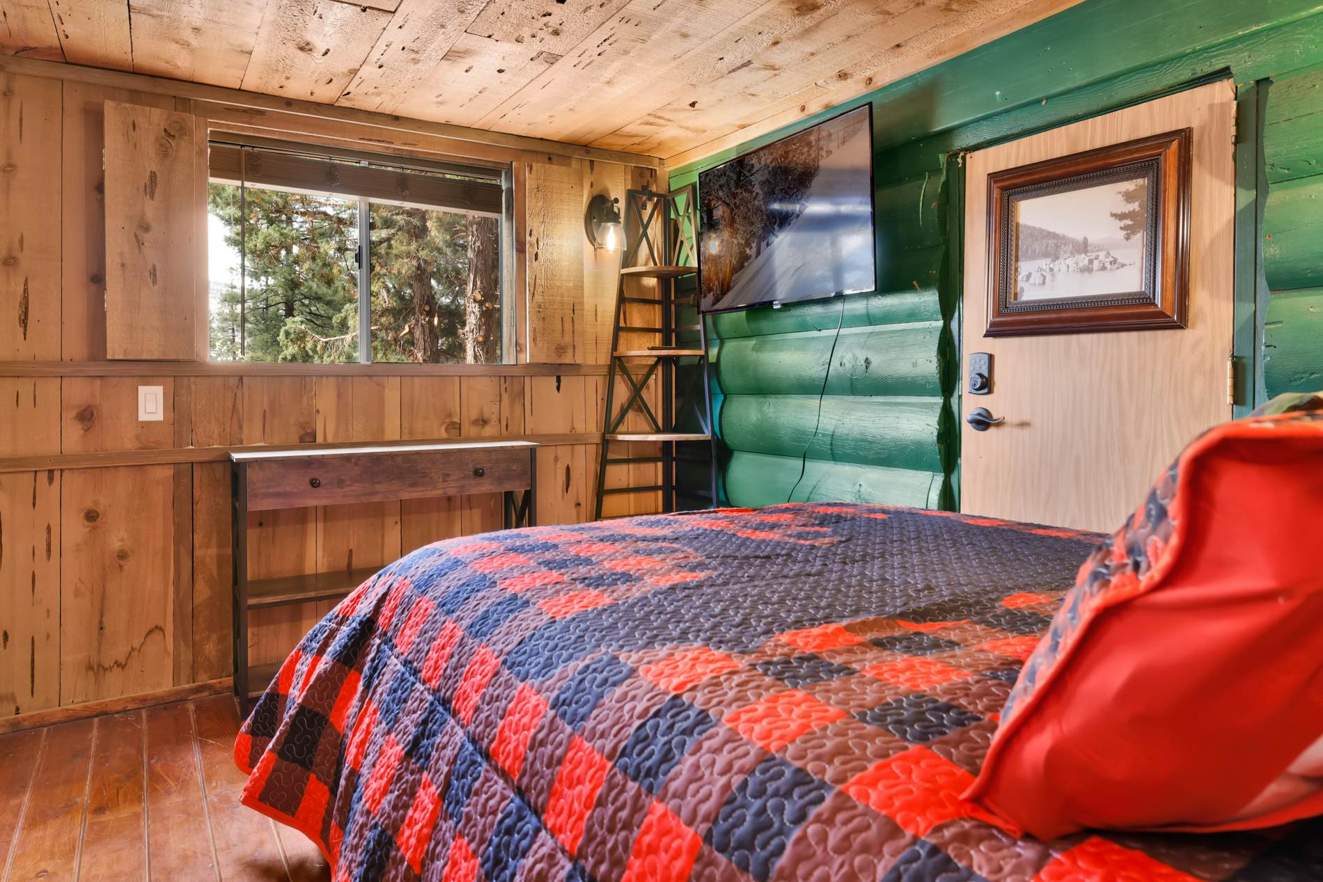 2031-The Big Bear Fox Lodge