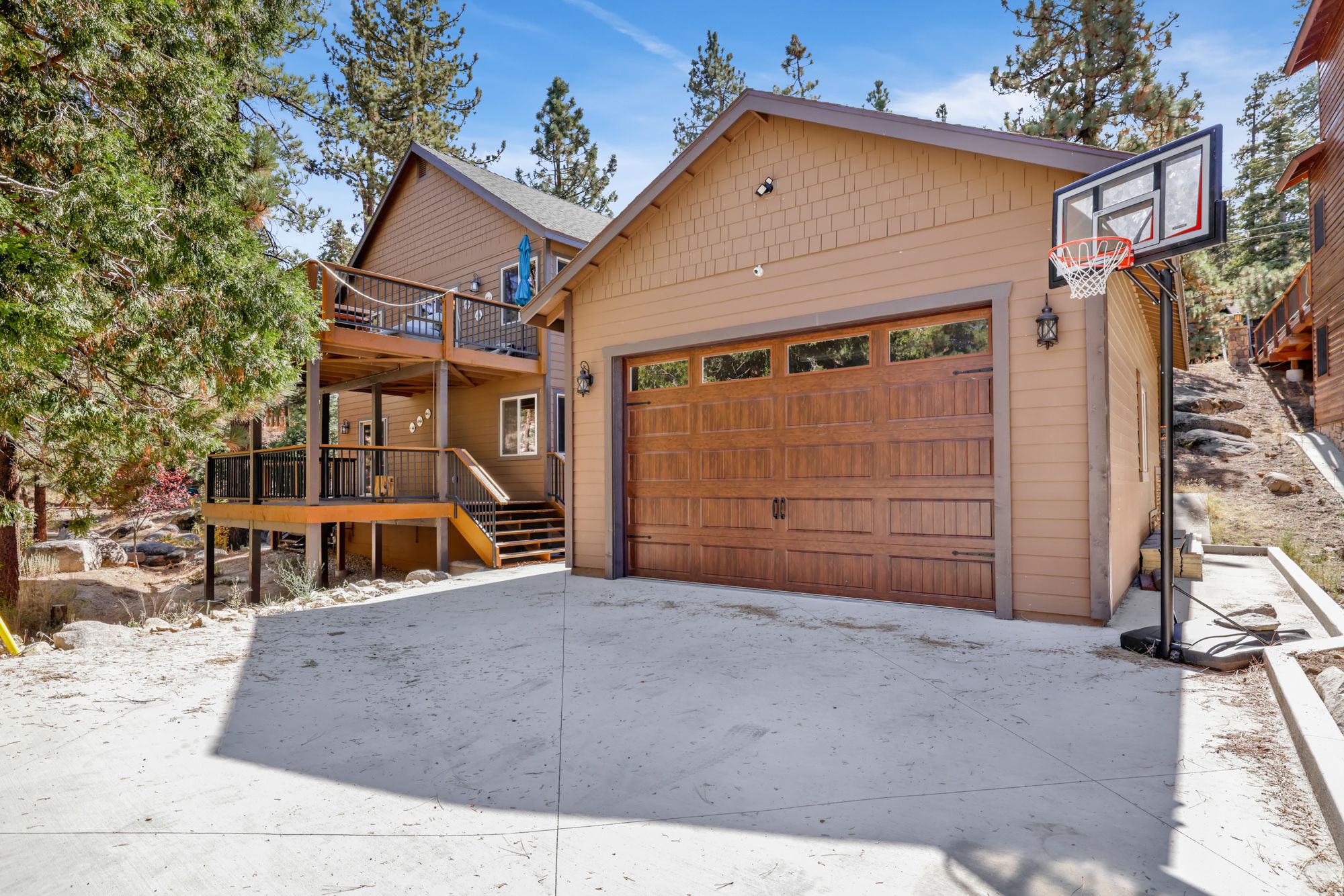 Top Notch Lodge Big Bear Retreat w/ Hot Tub