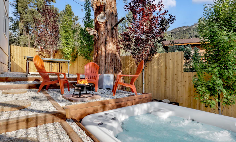 Chimney Peak Big Bear Chalet w/ Hot Tub + Games