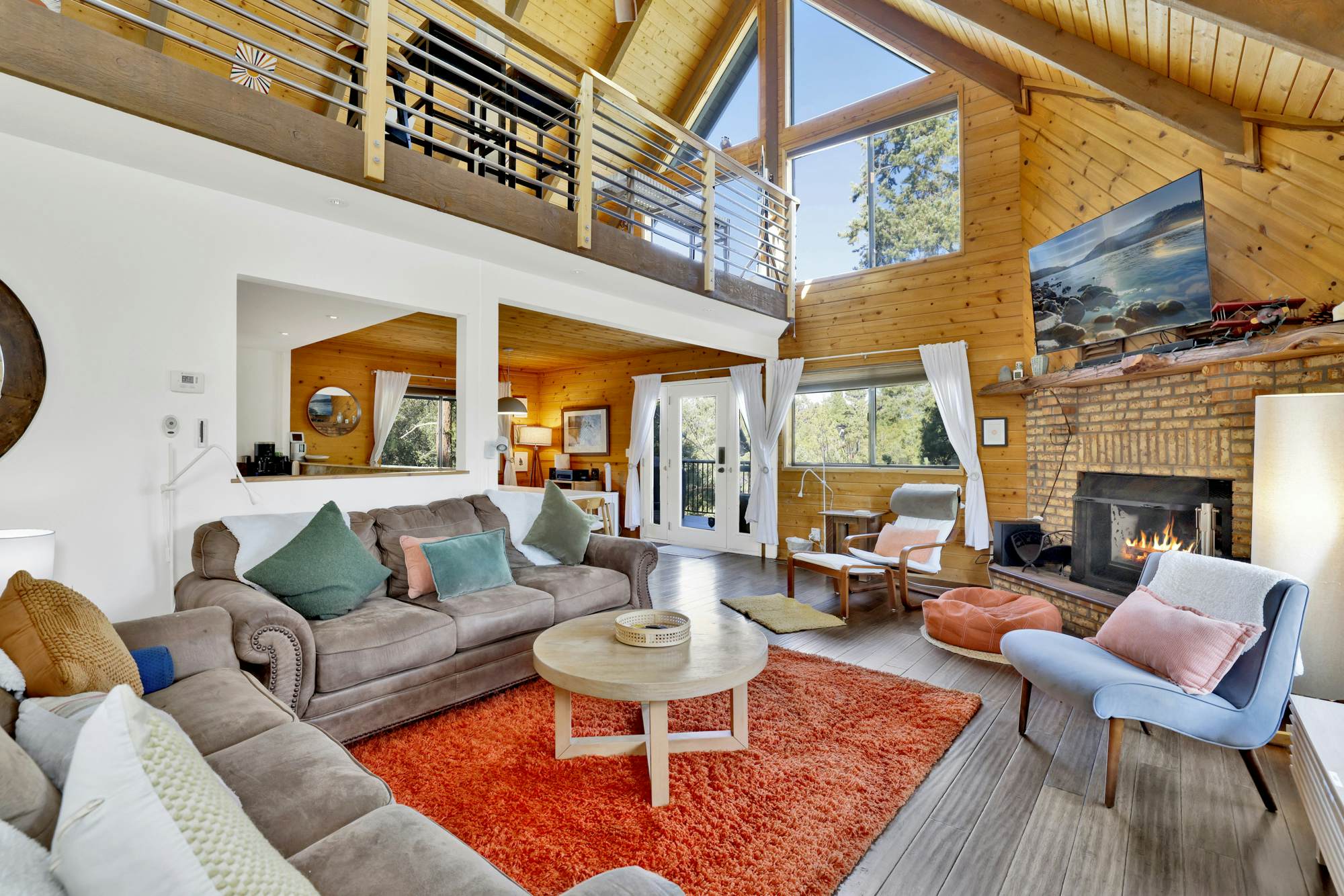 2048-Chimney Peak Chalet