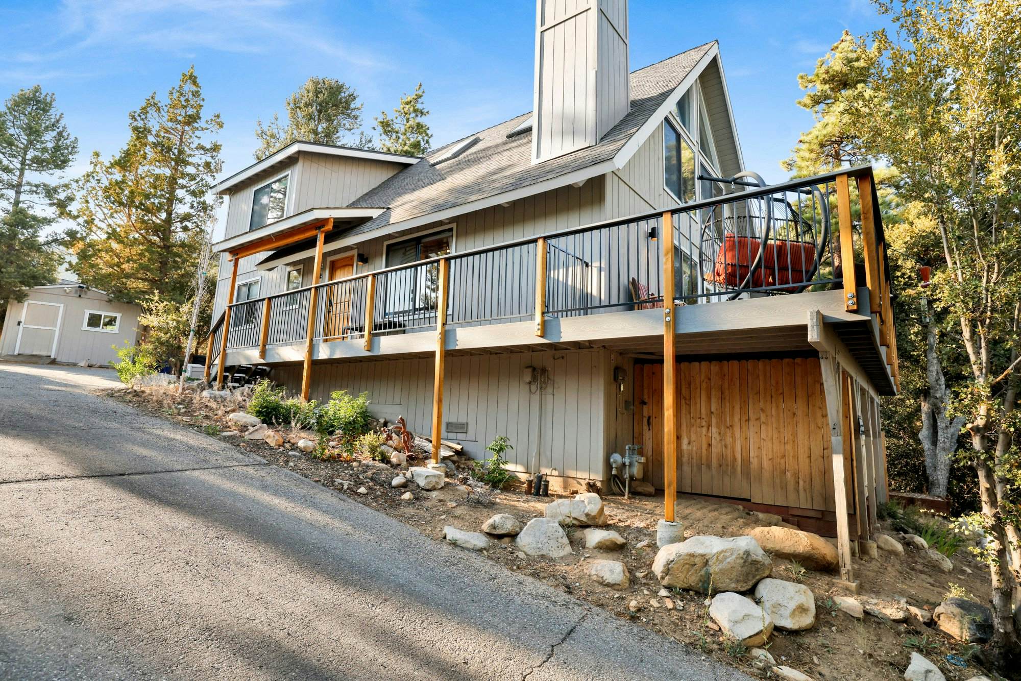 2048-Chimney Peak Chalet