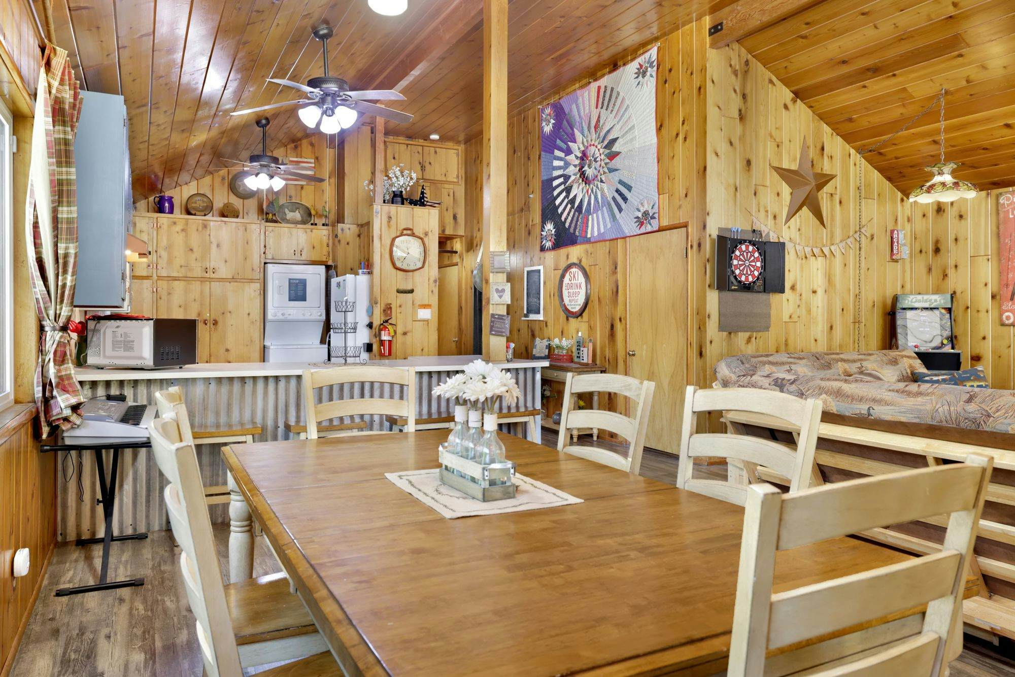 2069 - Bear Cub Cabin