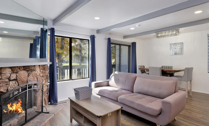 Blue Jay Getaway Lakeside Boulder Bay Townhouse