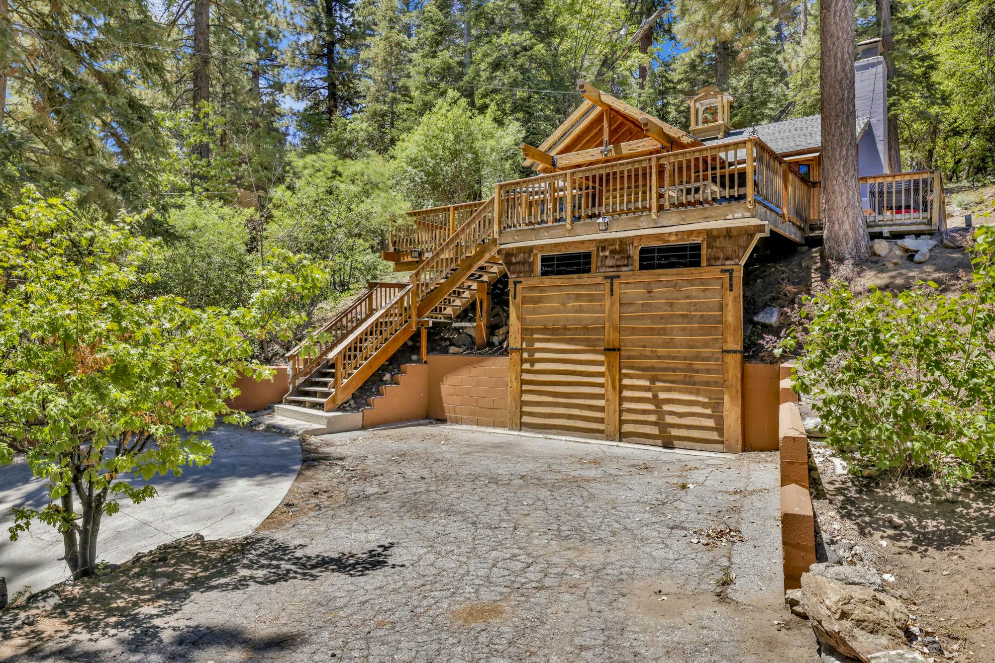 2105-Club View Pines