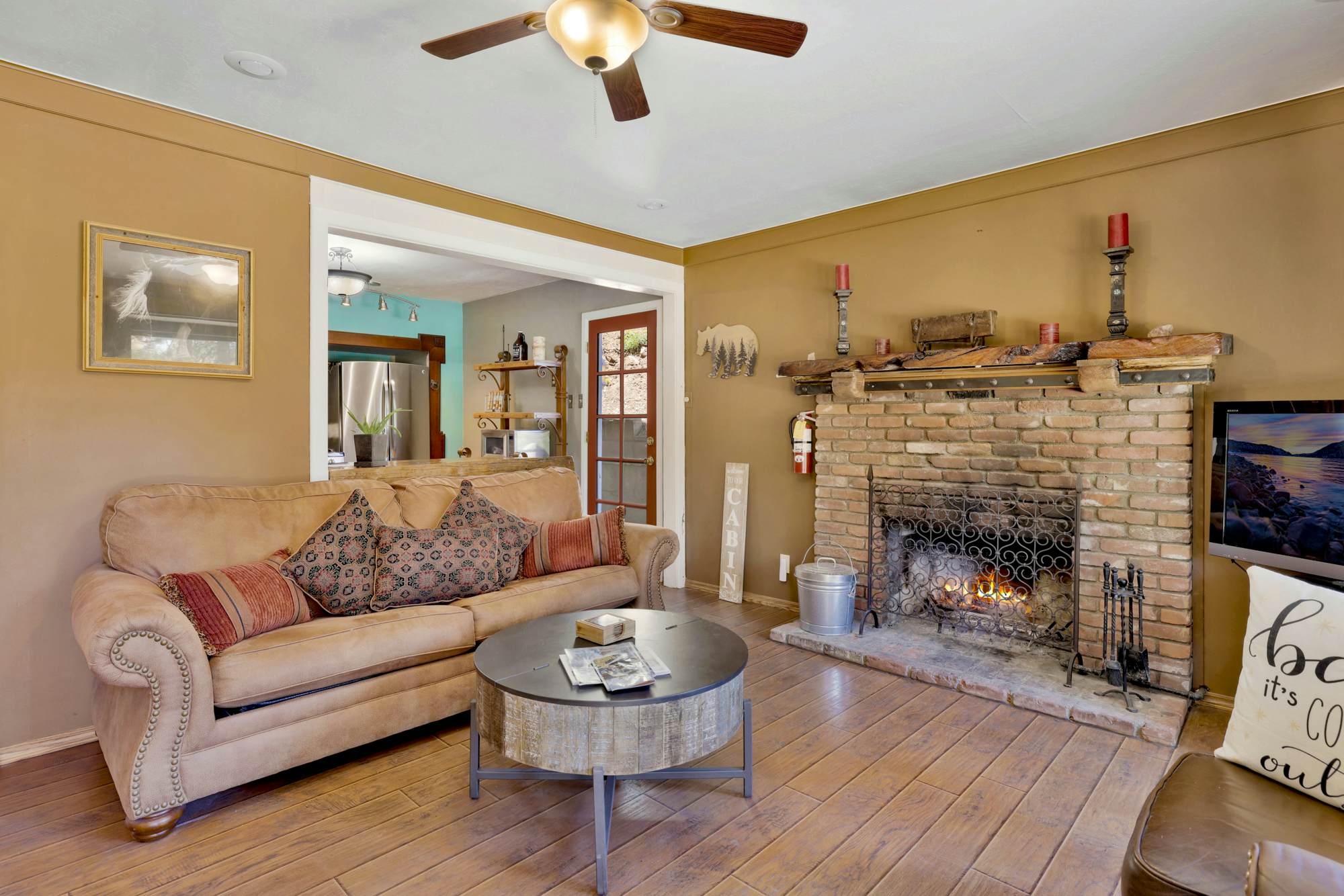 2105-Club View Pines