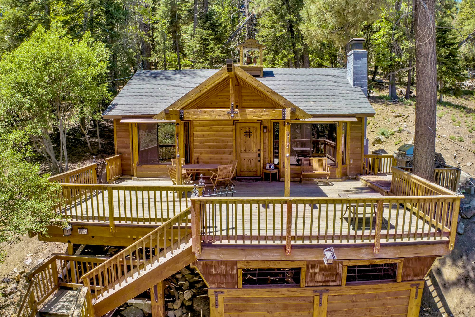 2105-Club View Pines