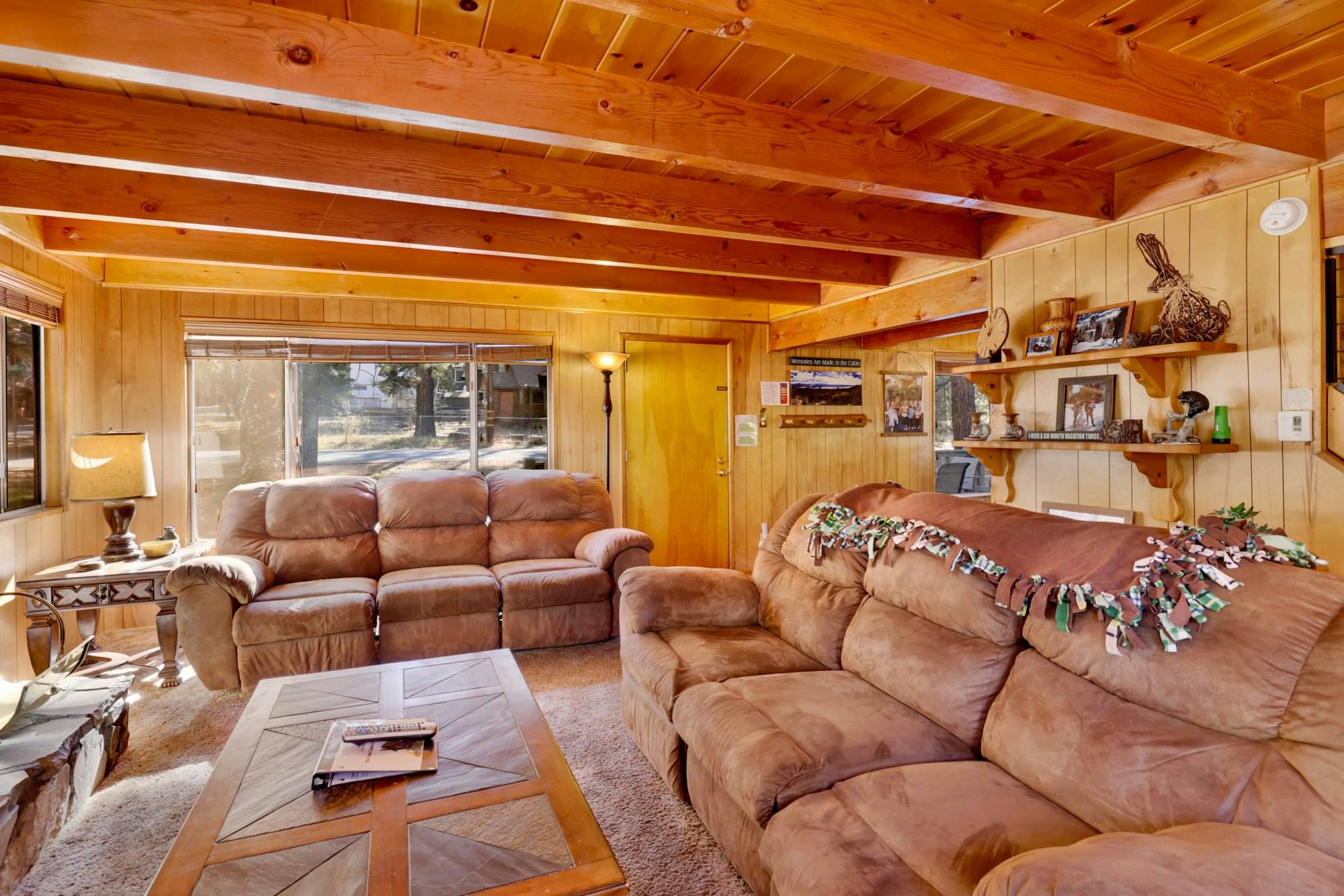 2095-Paradise in Cedar