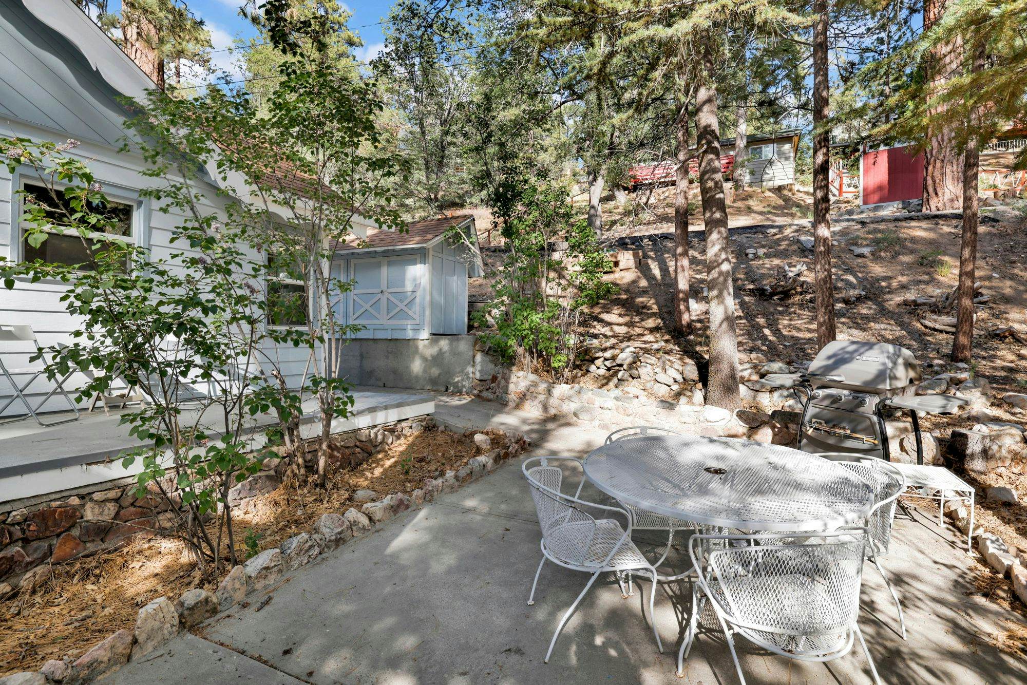 2096-Pinglewood Cabin