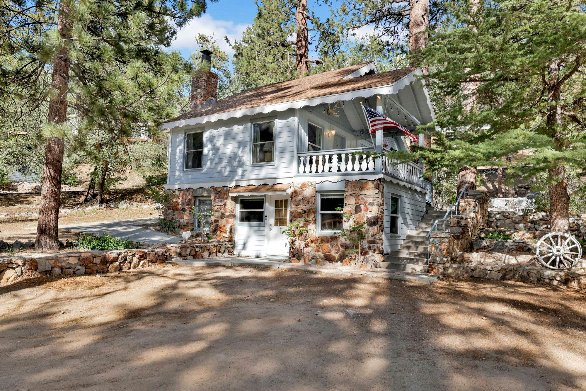 2096-Pinglewood Cabin