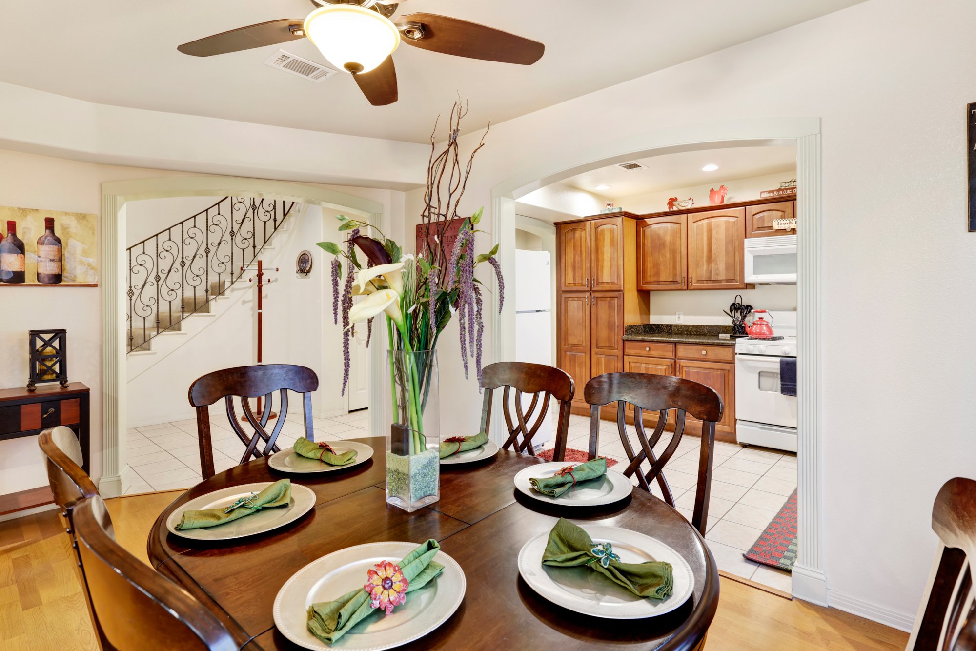 Mockingbird Getaway Big Bear- Hot Tub- Games- Walk to Activities