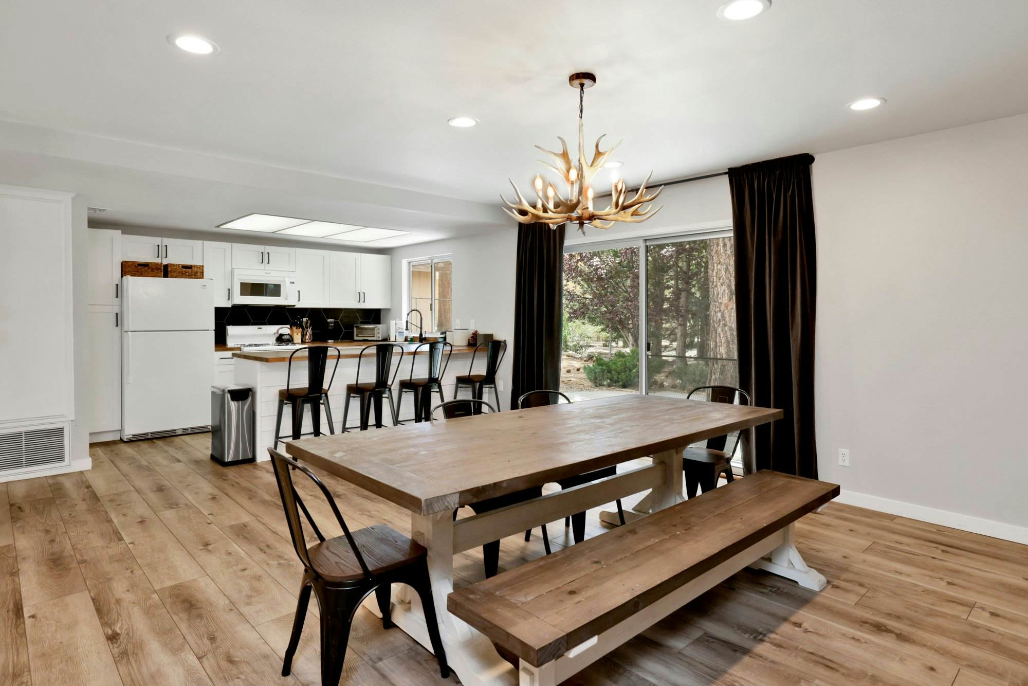 2087- Wildwood Lodge