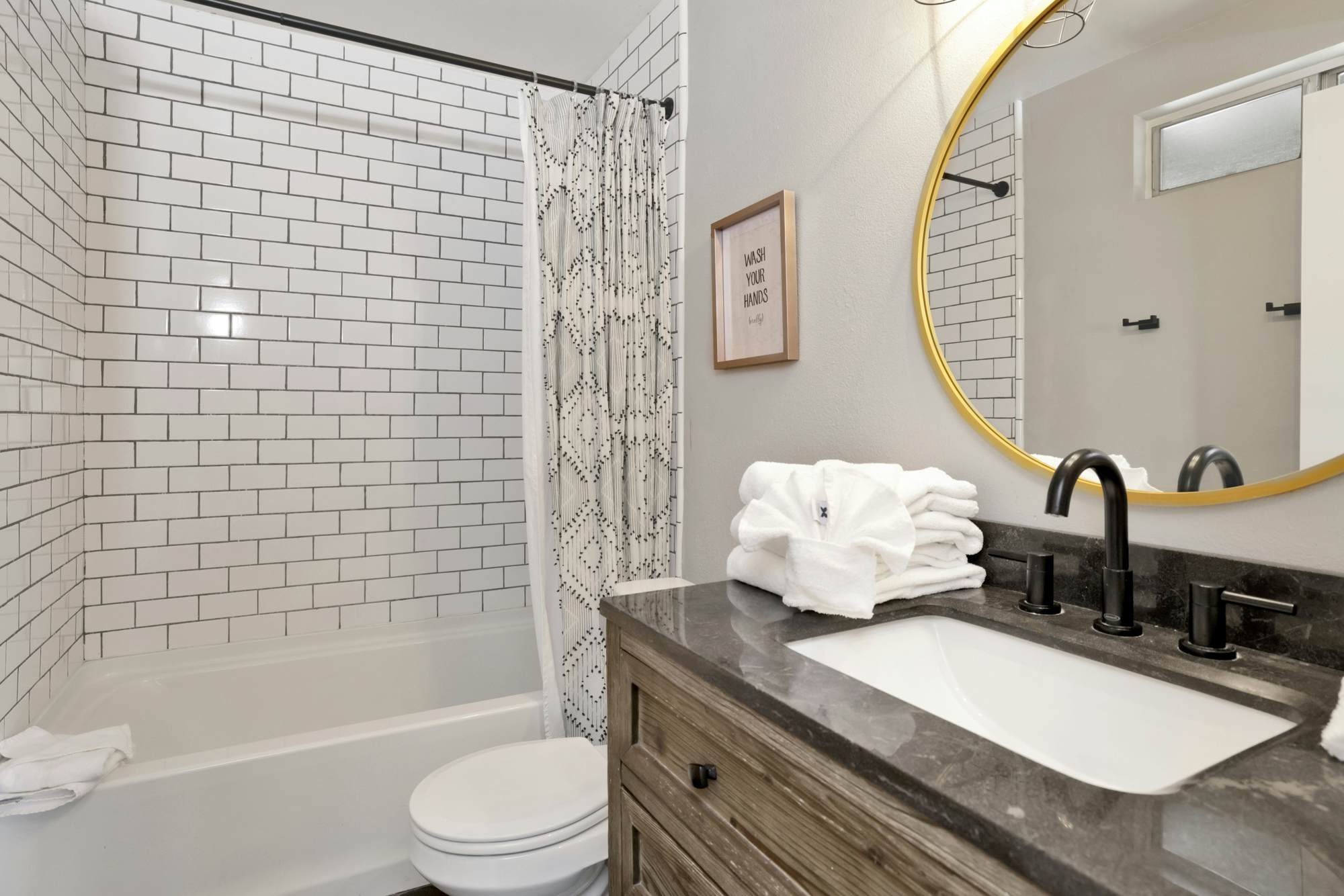 2087- Wildwood Lodge