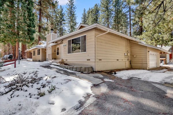 Ski Resort Relaxation at Crestwood Summit Big Bear