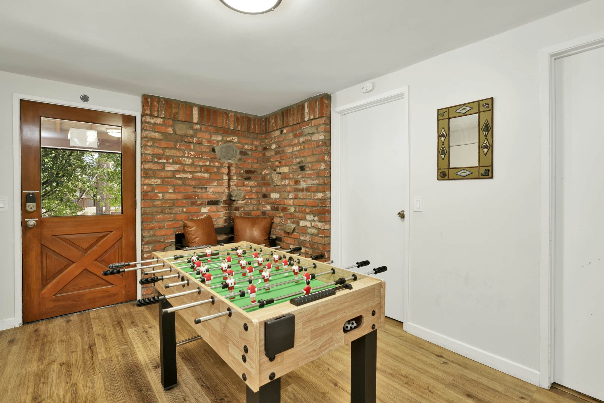 2160-The Malabear Cabin