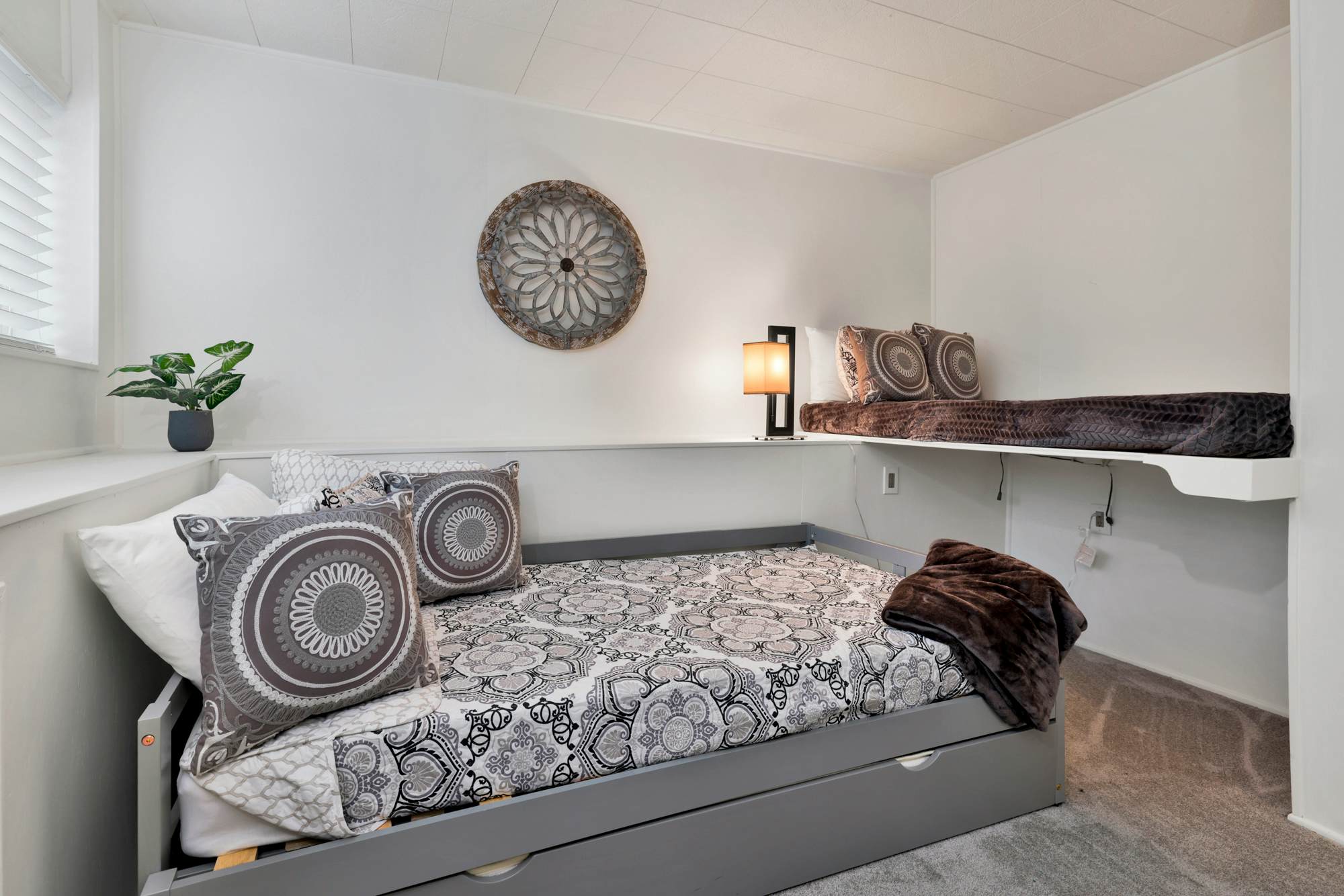 2173-North Shore Chalet